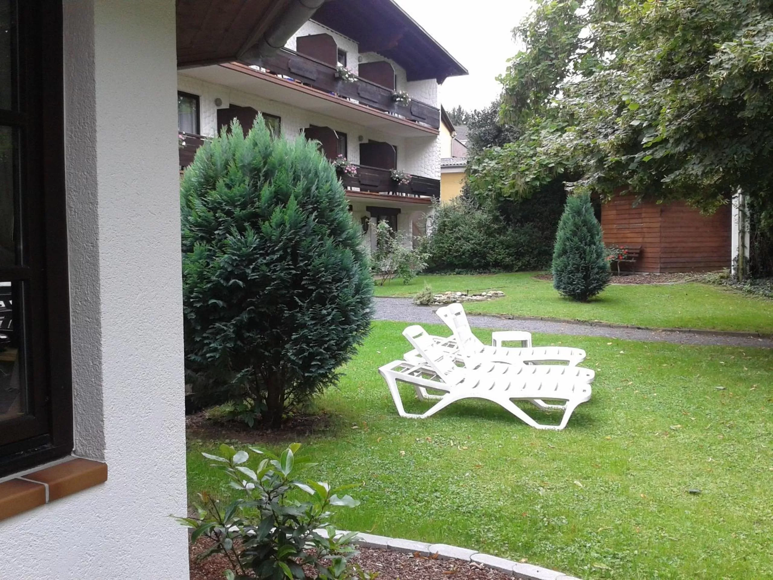 Garden in Hotel Büchner Garni