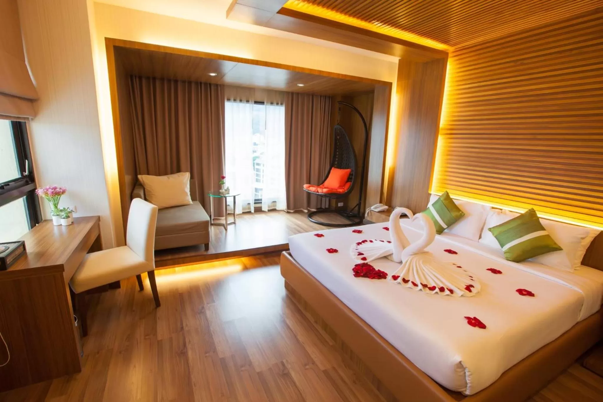 Bed in Chiangmai Grandview Hotel & Convention Center