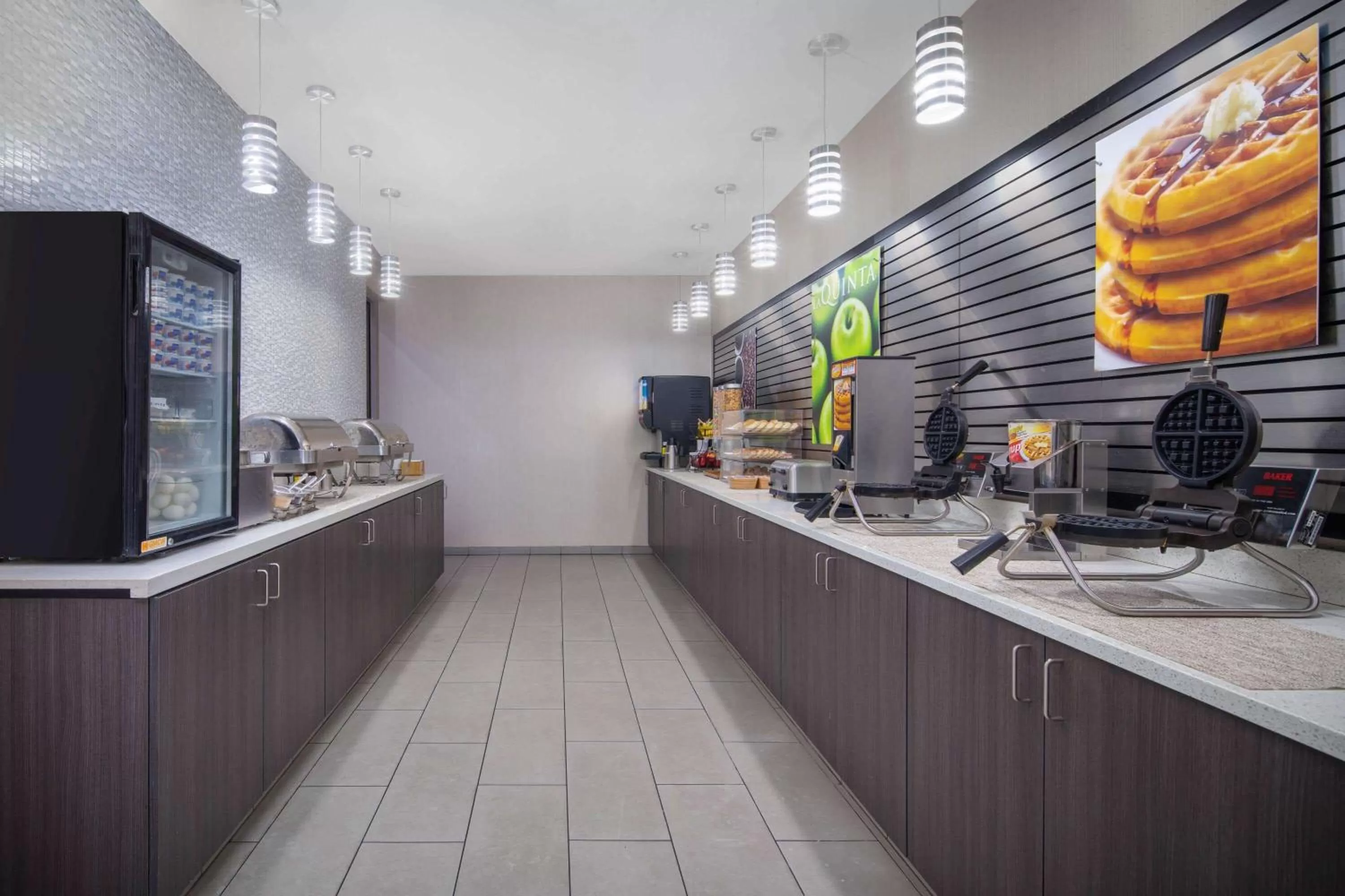 Breakfast in La Quinta by Wyndham Chattanooga - East Ridge