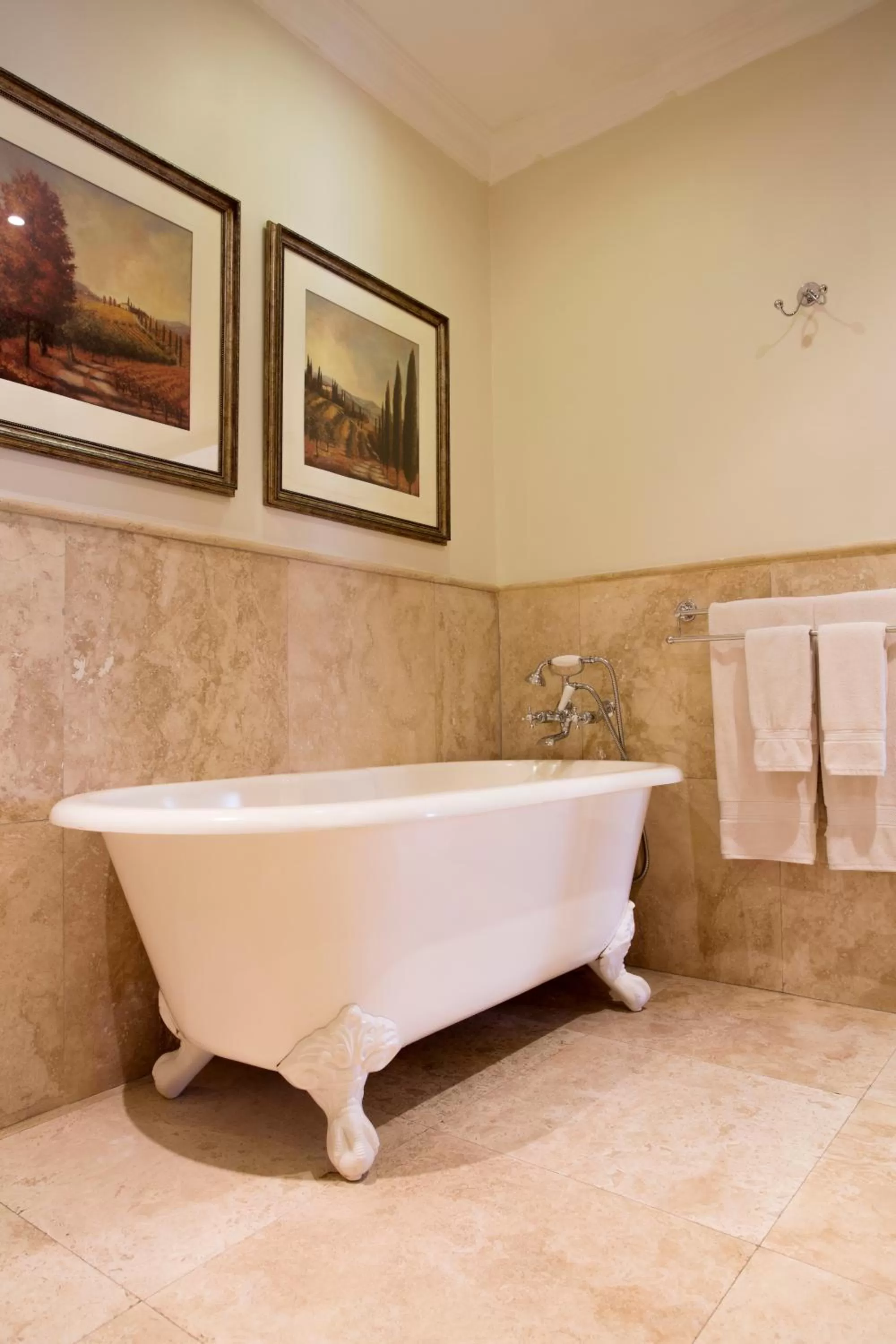 Bathroom in Villa Monticello Boutique Hotel