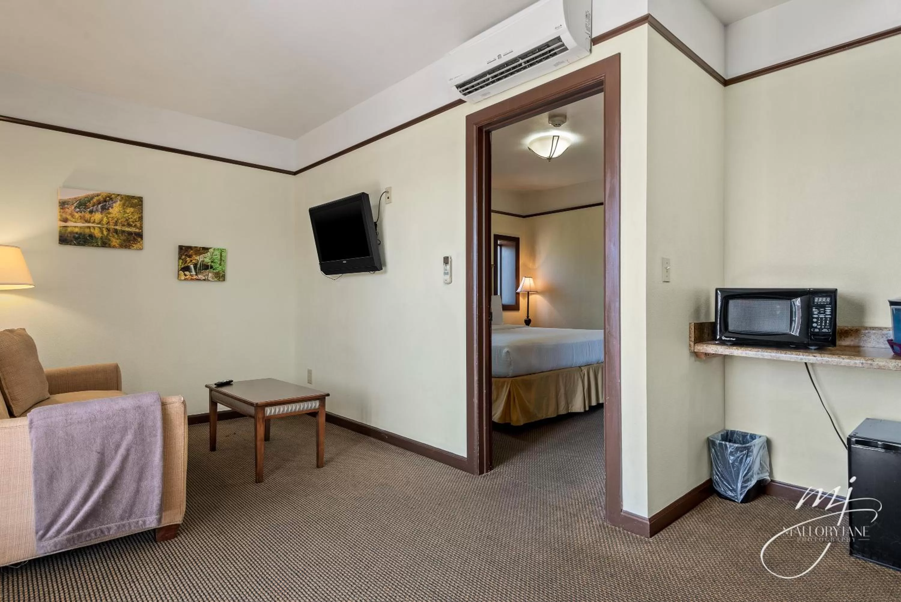 TV and multimedia in Hotel Seville