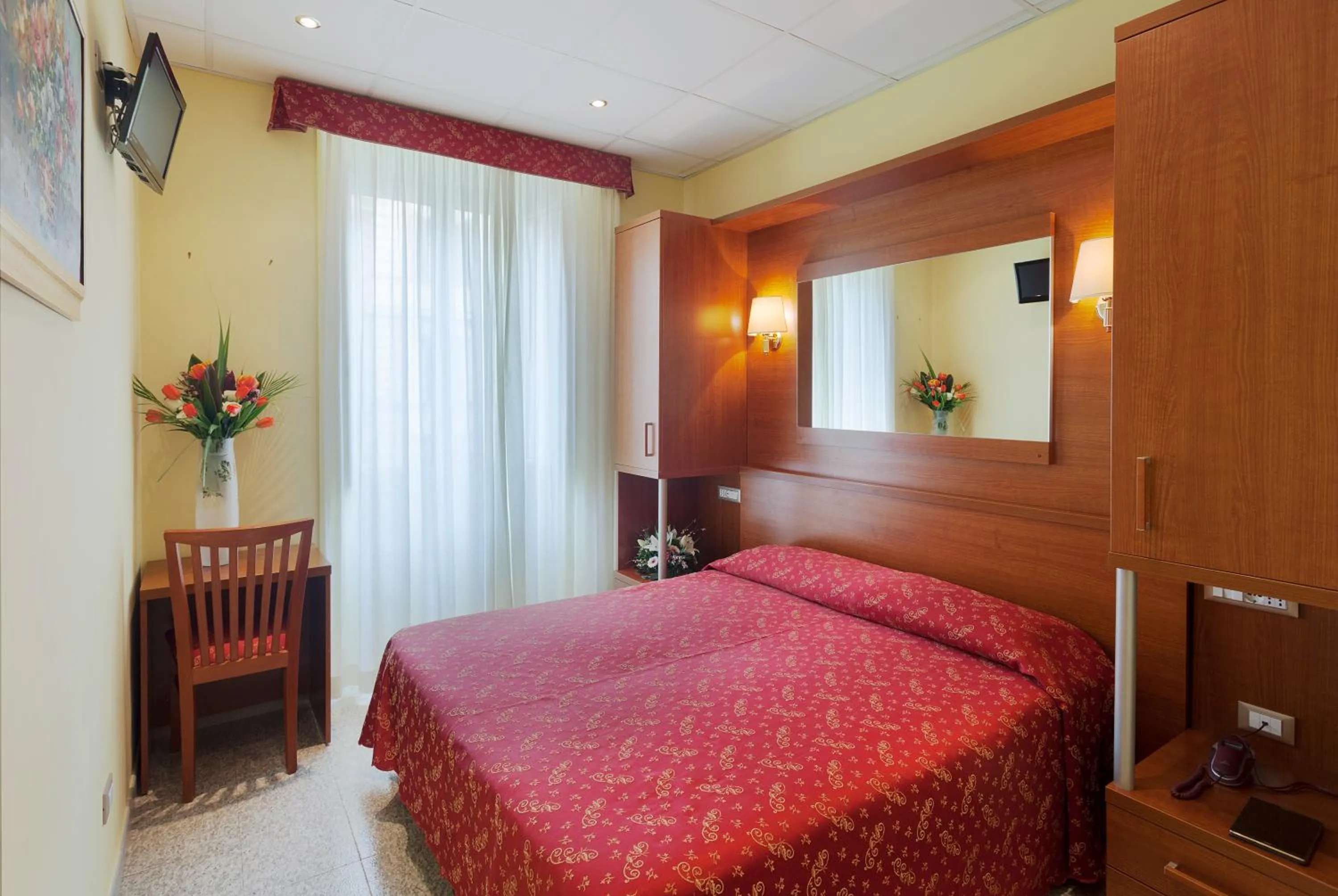 Bed in Hotel Oriente