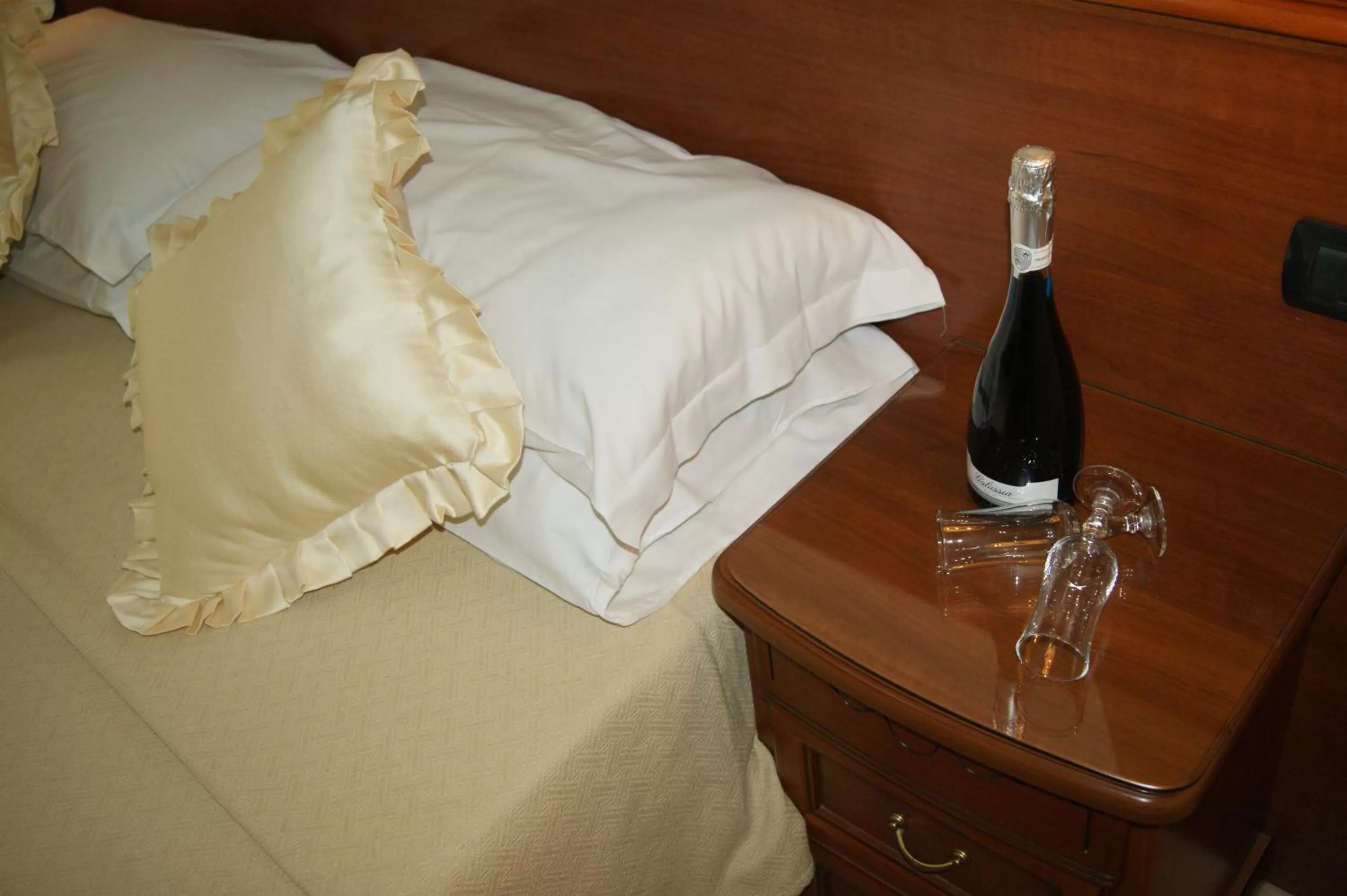 Bedroom, Bed in Hotel Elio