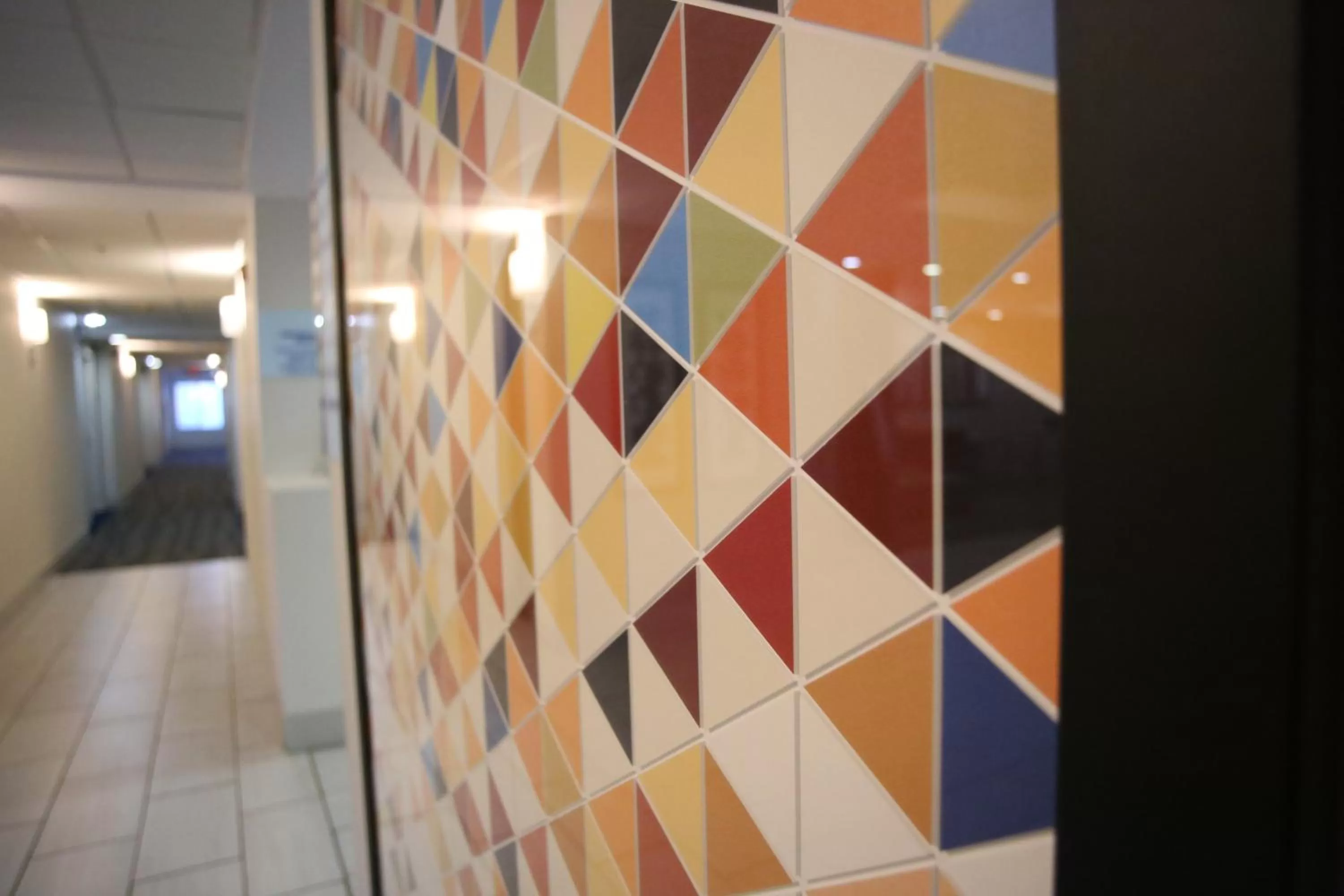 Decorative detail in Holiday Inn Express Hotel & Suites Claypool Hill -Richlands Area by IHG