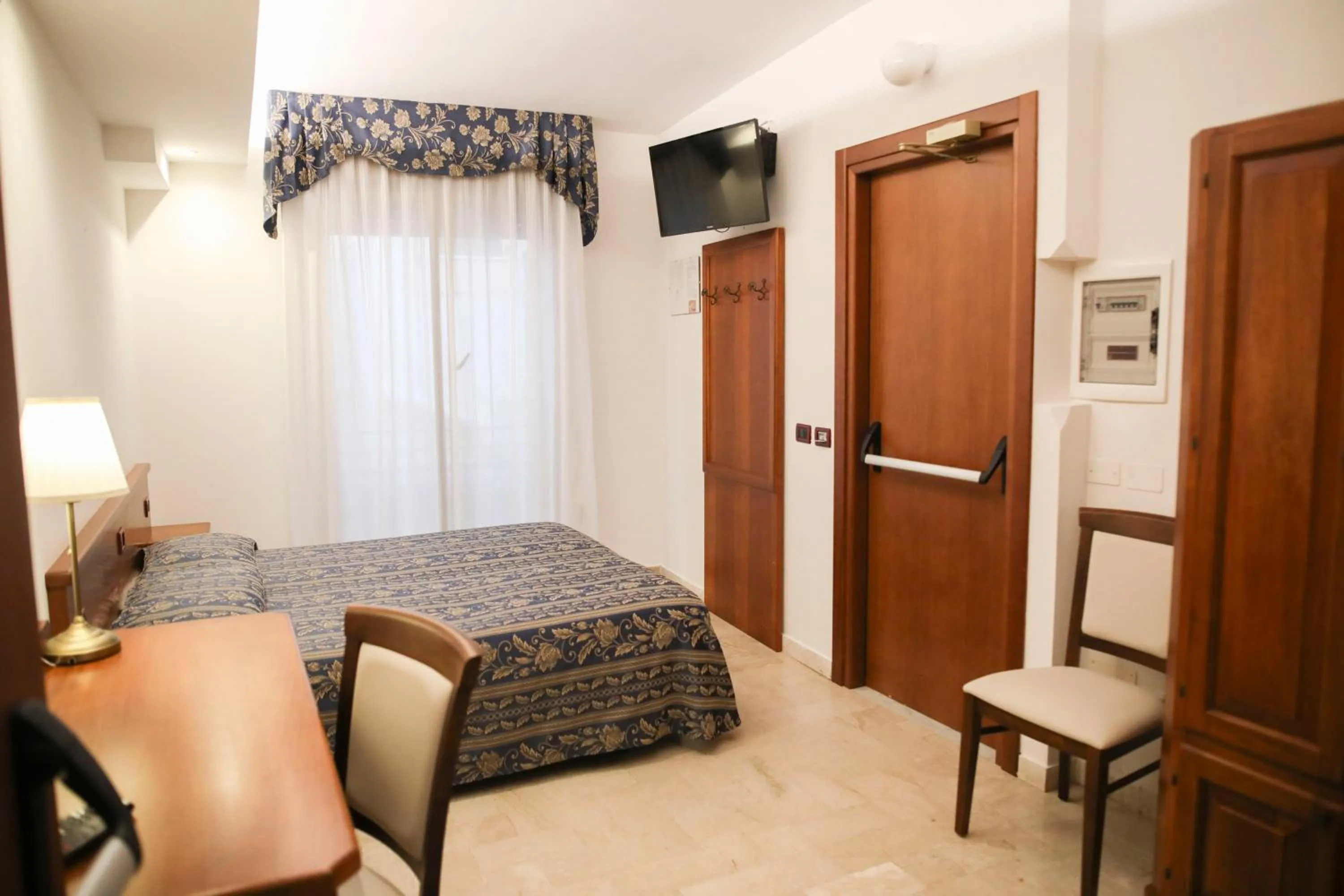 Photo of the whole room, Bed in Hotel La Giara