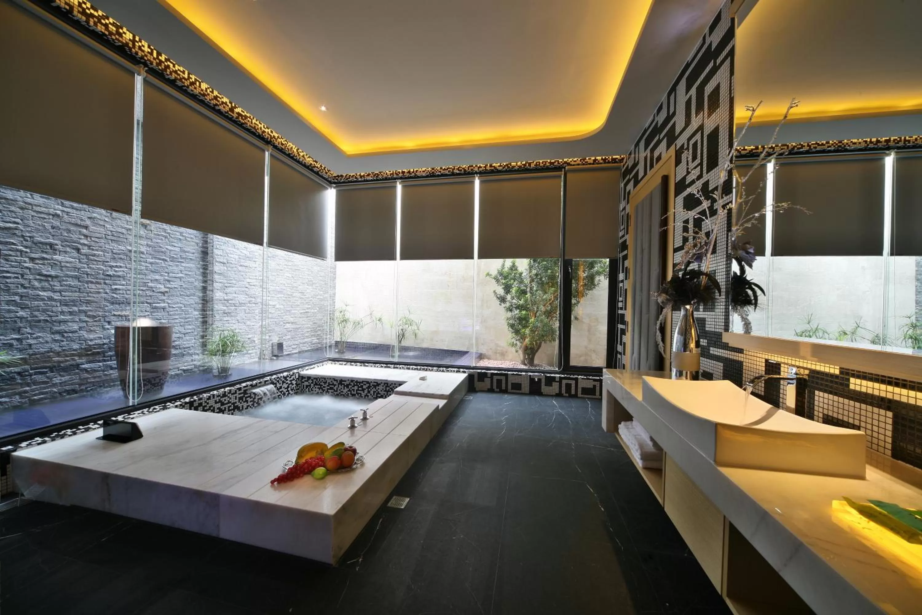 Bathroom in Han Guan Motel