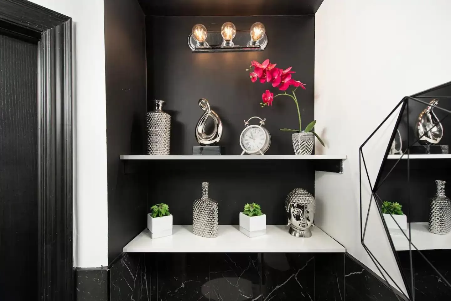 Decorative detail, Kitchen/Kitchenette in Queen Street Lofts