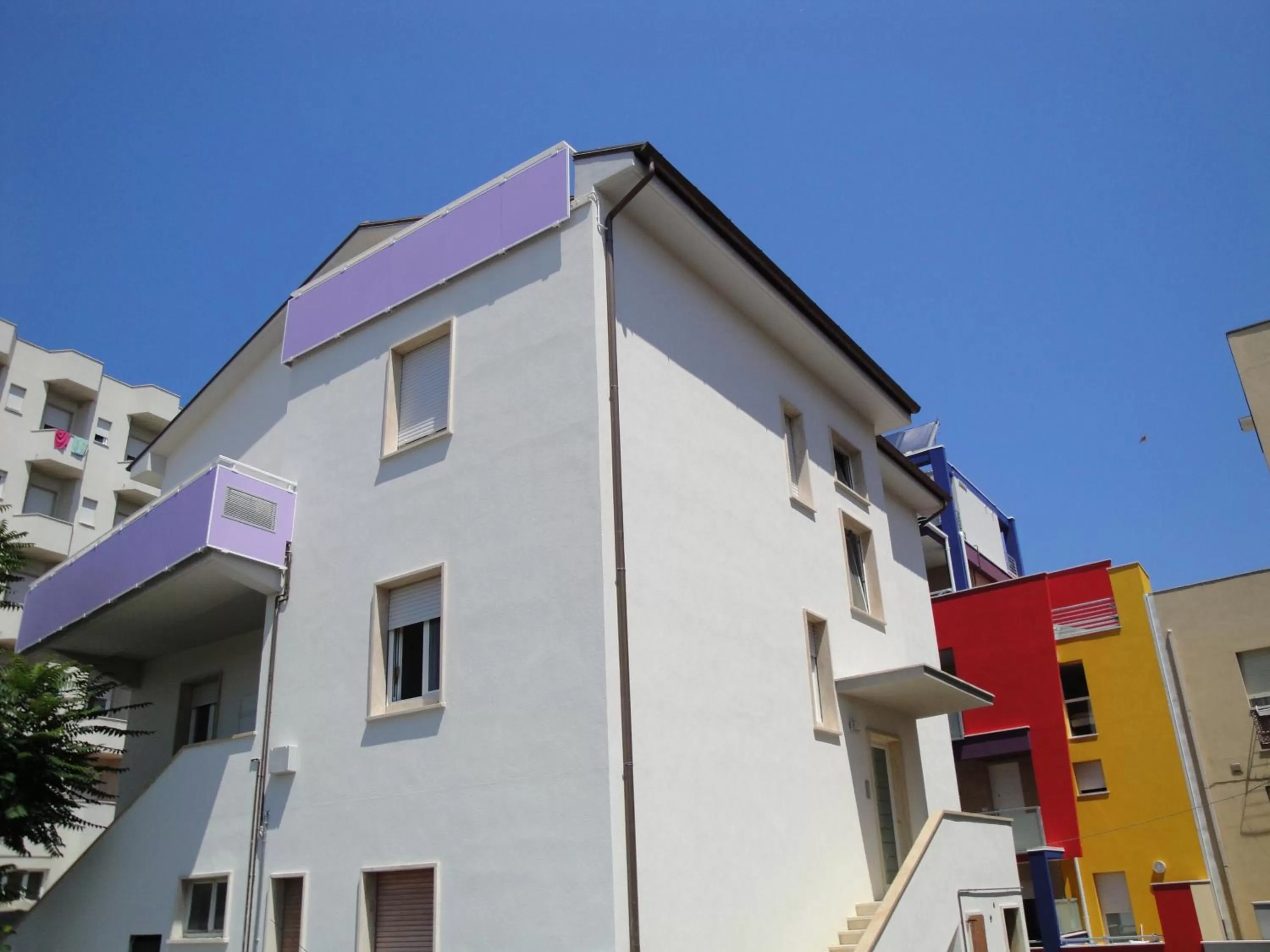 Property building in Residence La Nave