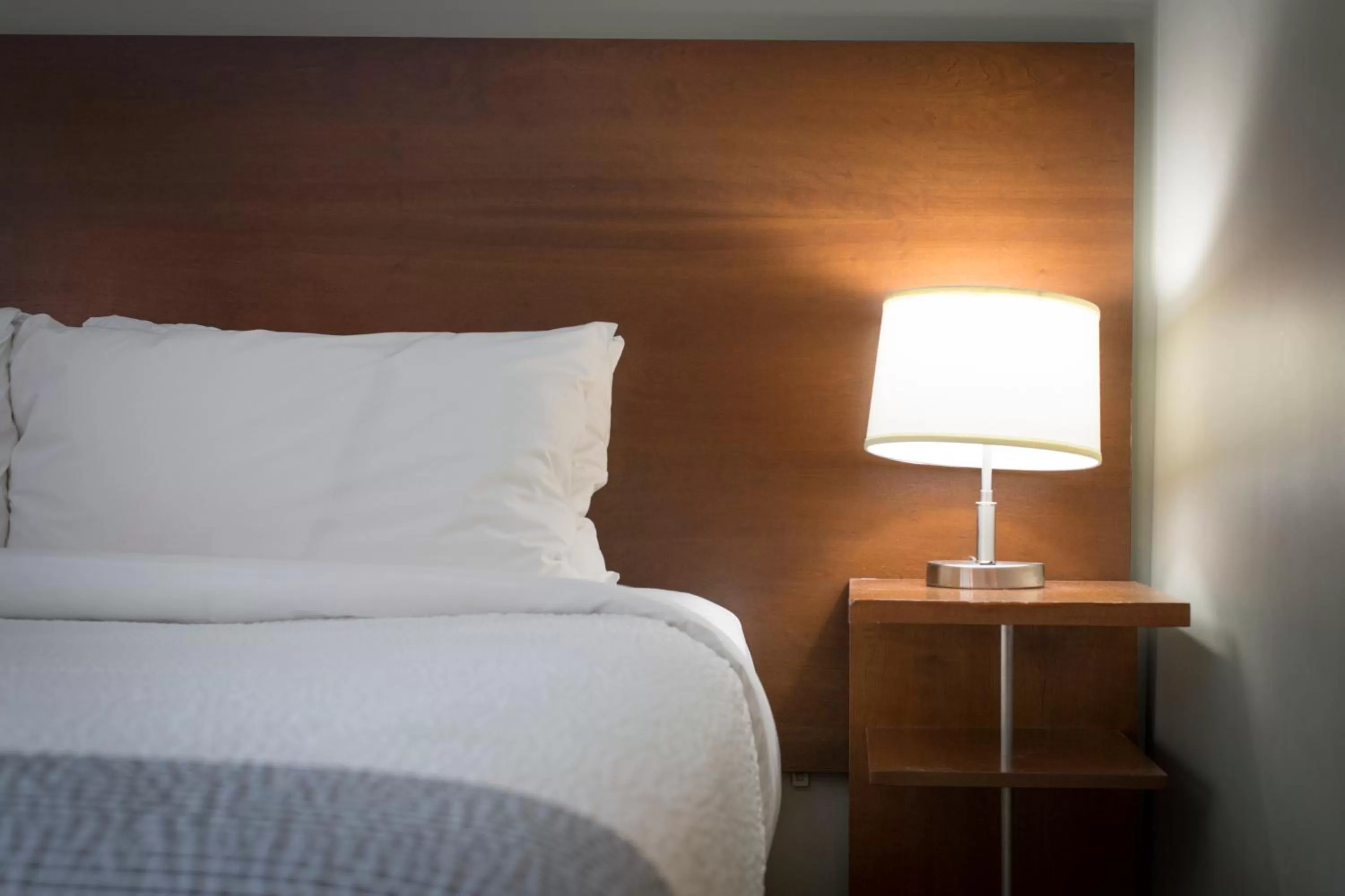 Standard King Room in The Juniper Hotel & Bistro