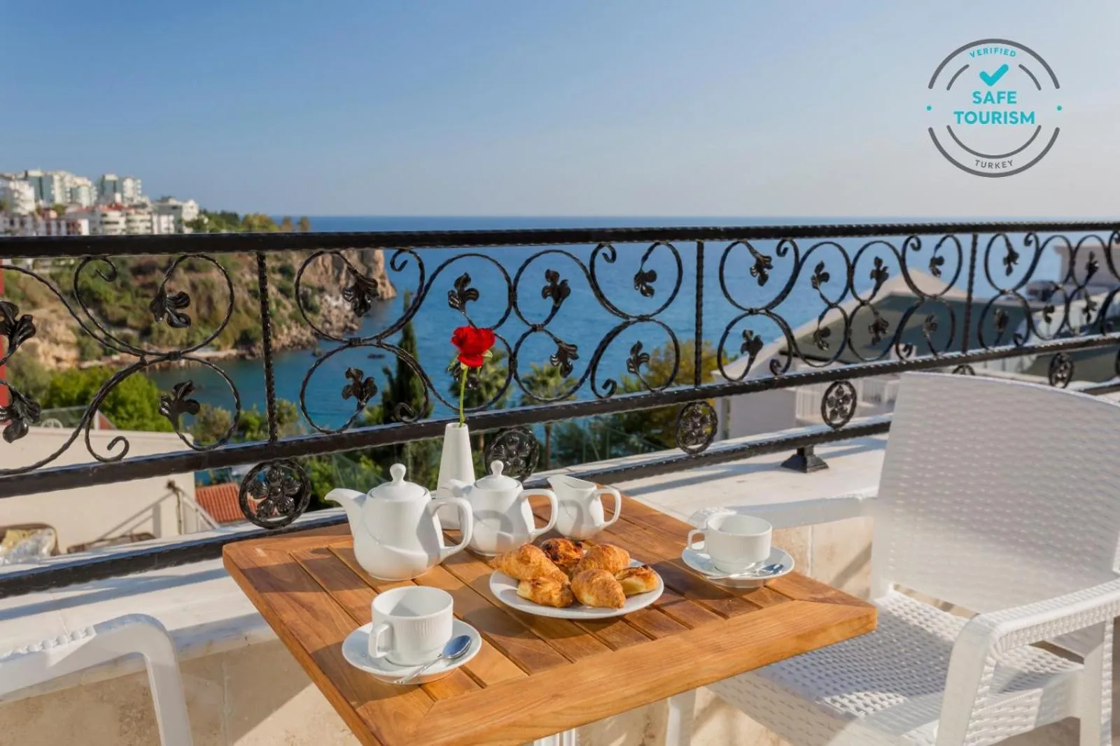 Balcony/Terrace in Wise Hotel & Spa - Adults Only
