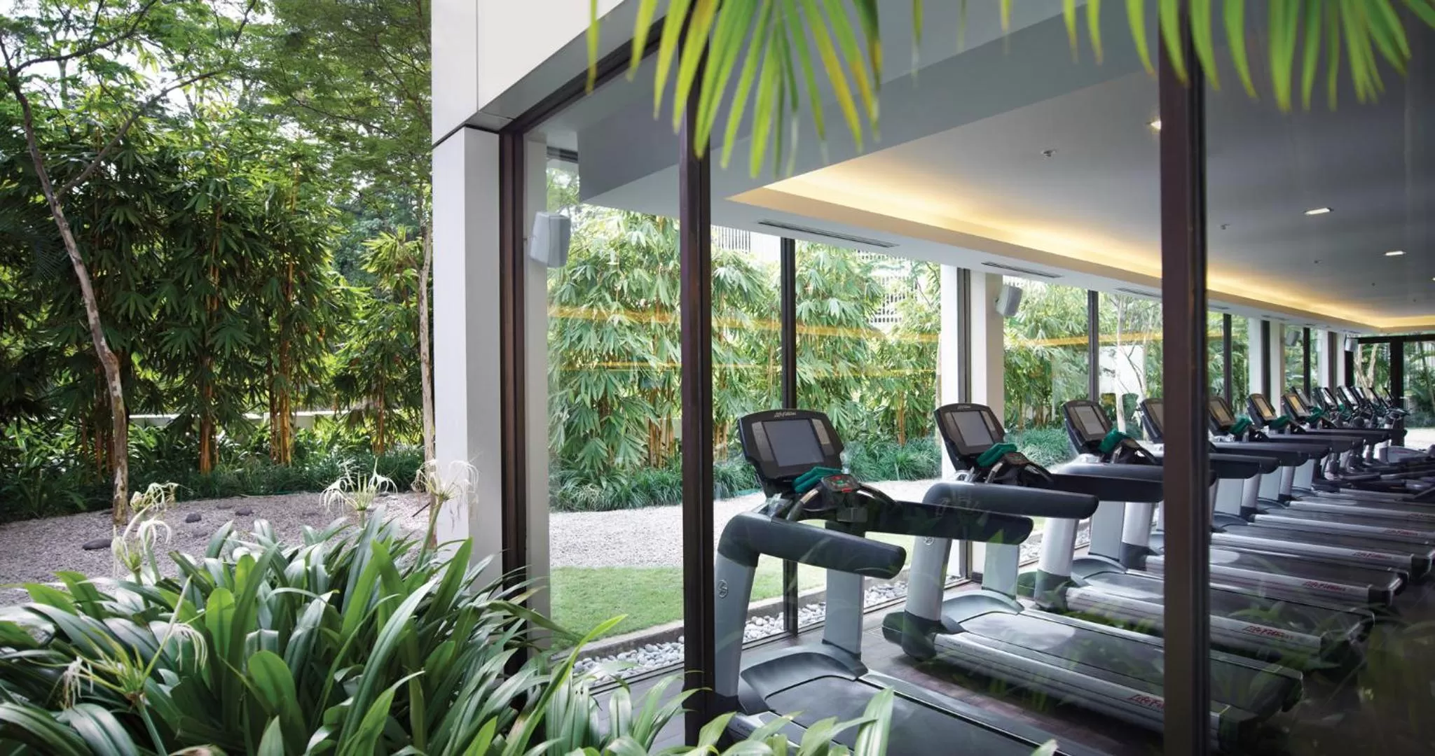 Fitness centre/facilities in Shangri-La Kuala Lumpur