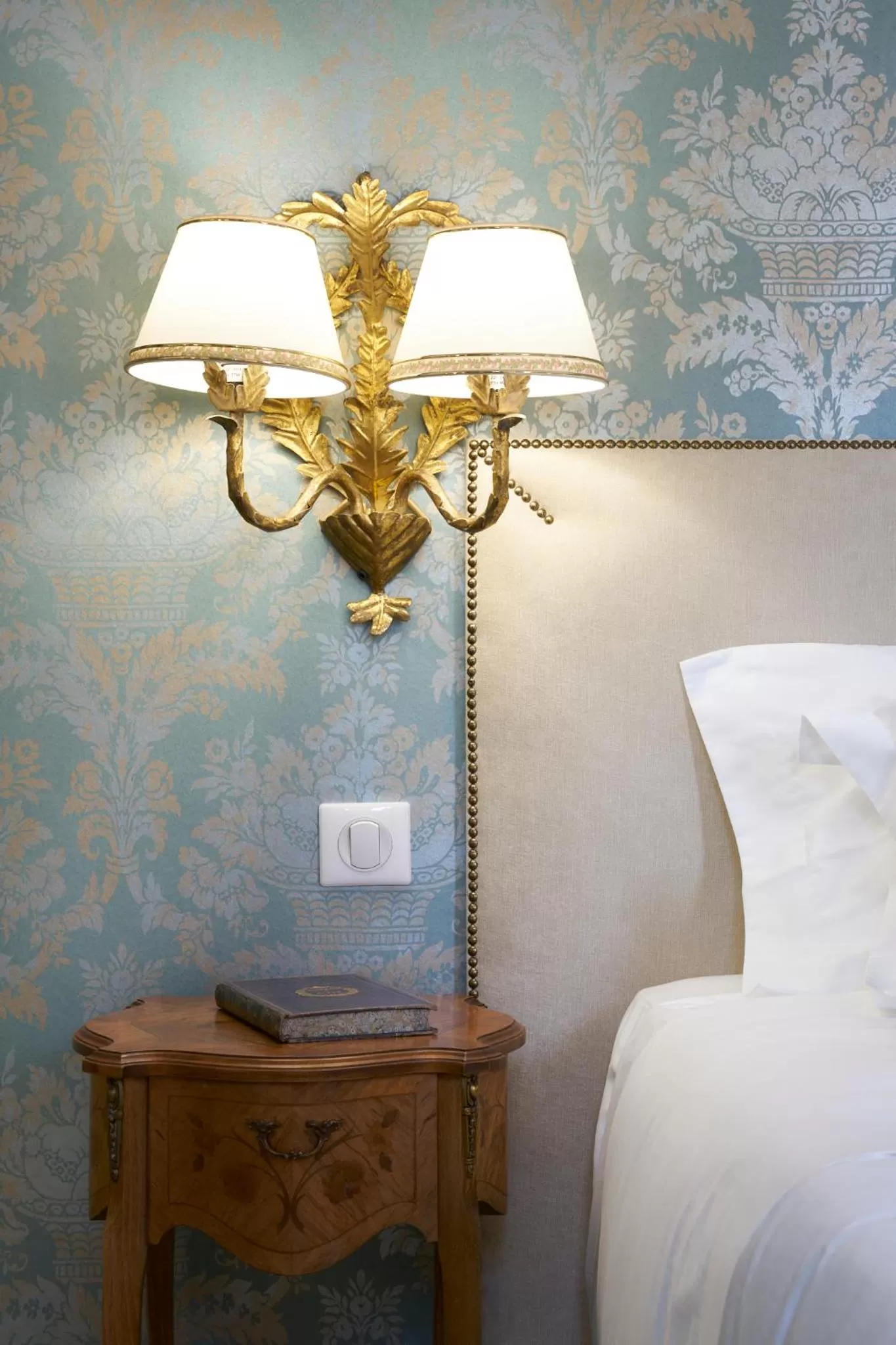 Chateau Pont Saint-Martin