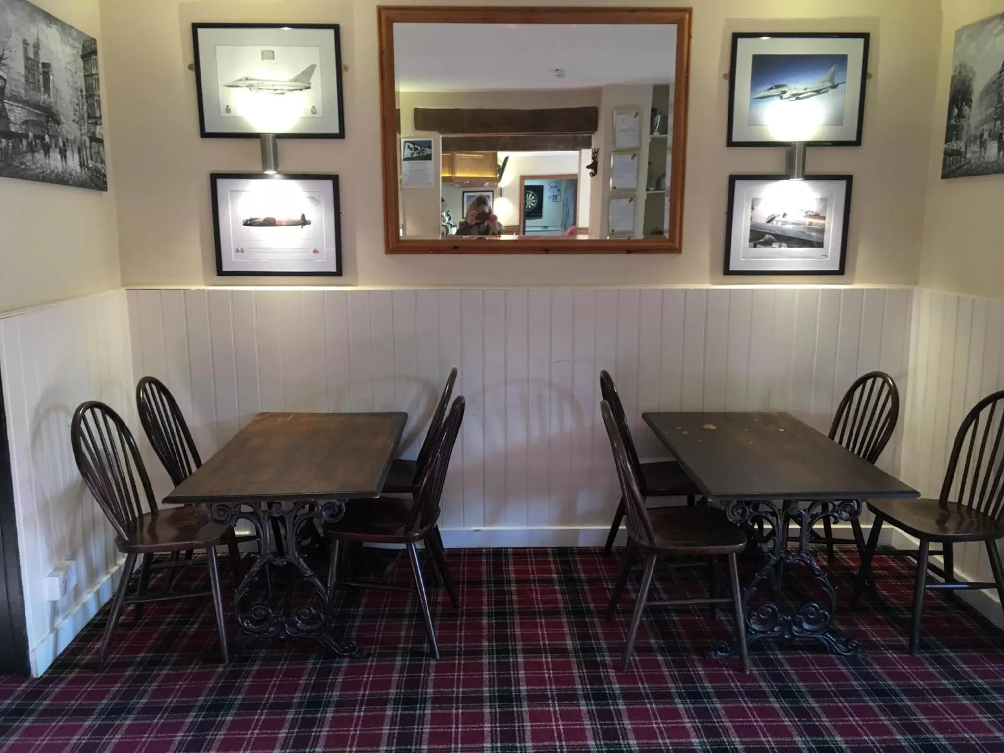 The White Hart pub and rooms