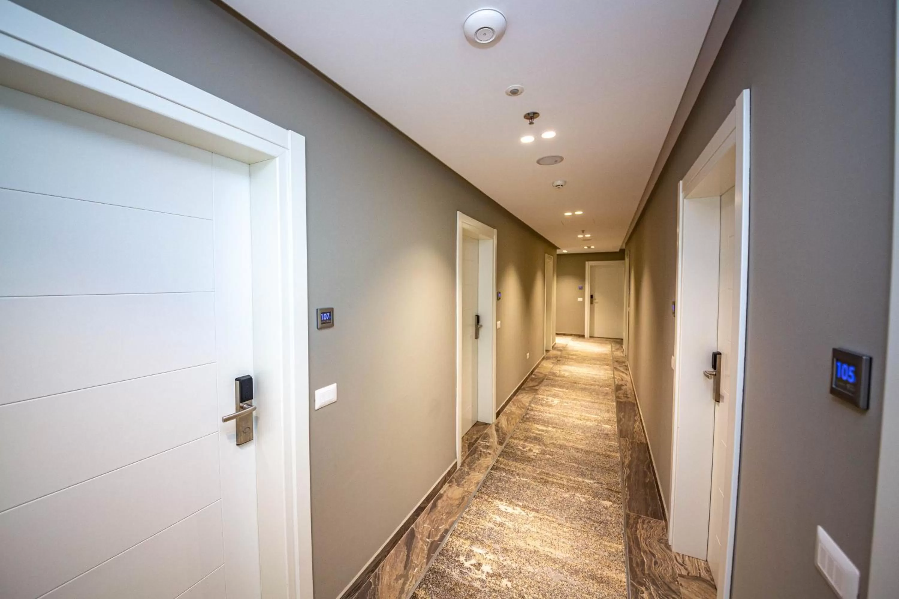 Property building in Hotel Bella Vista