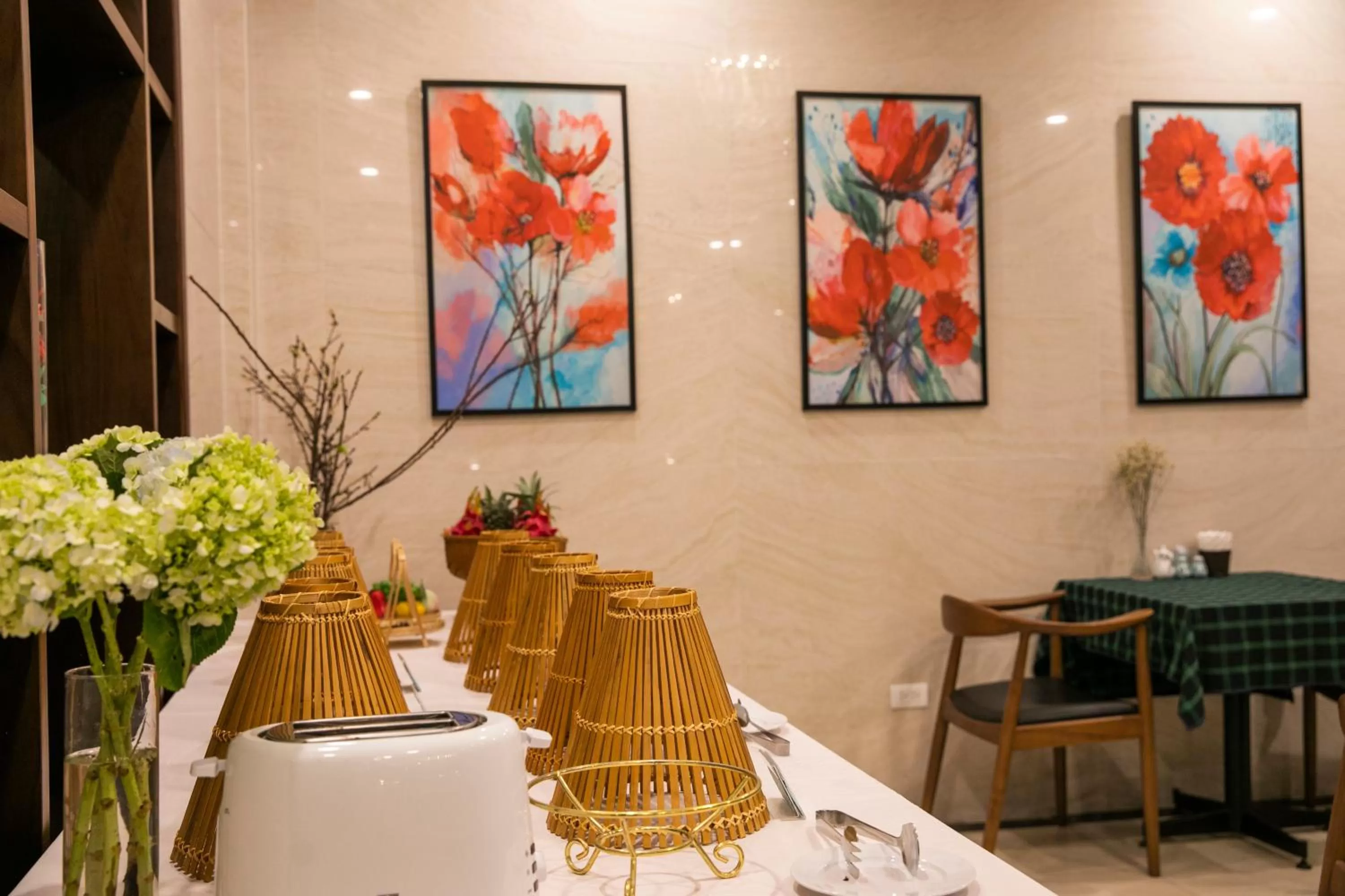 Restaurant/places to eat in Western Hanoi Boutique Hotel