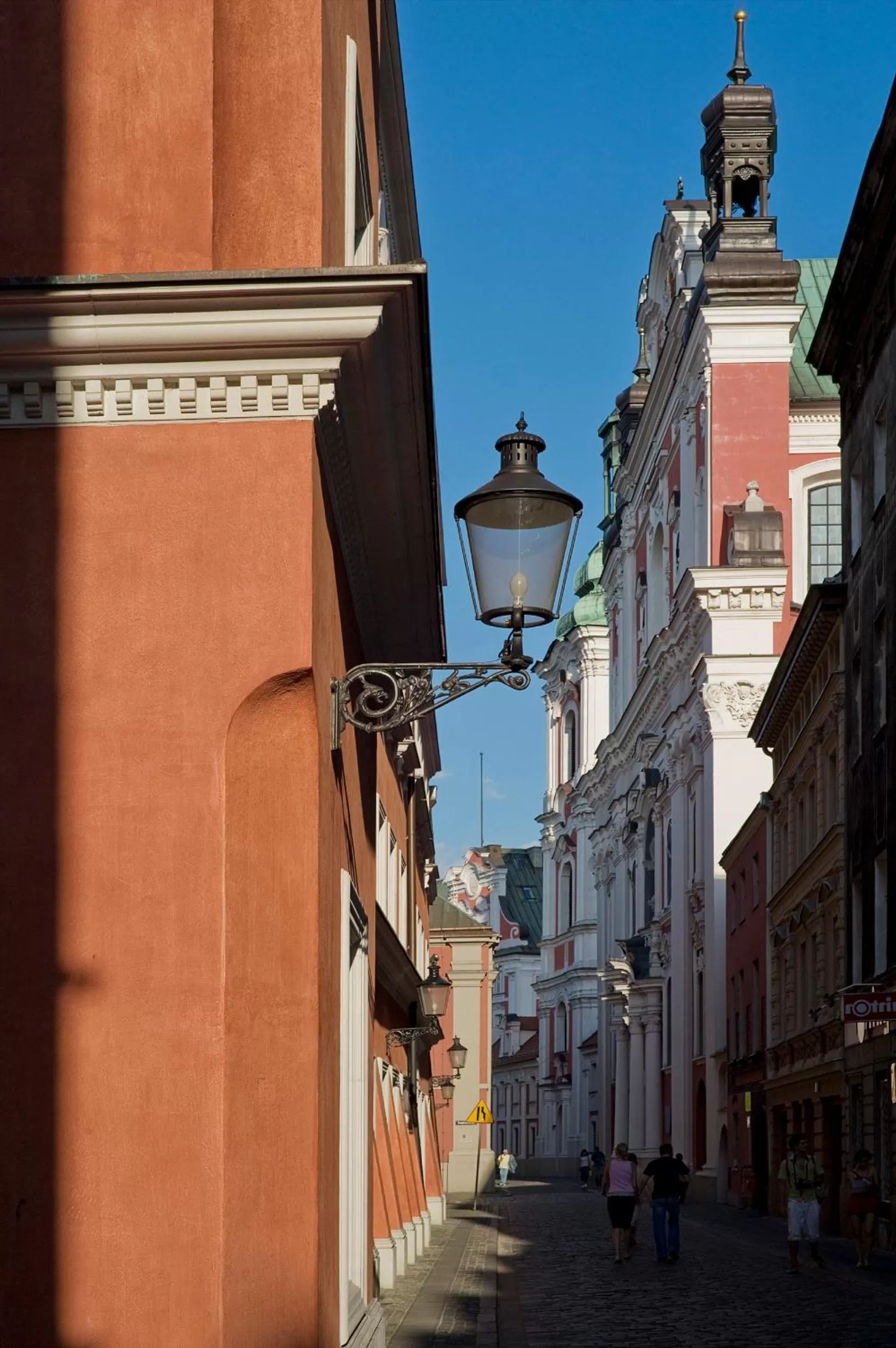 Neighbourhood in Palazzo Rosso Old Town