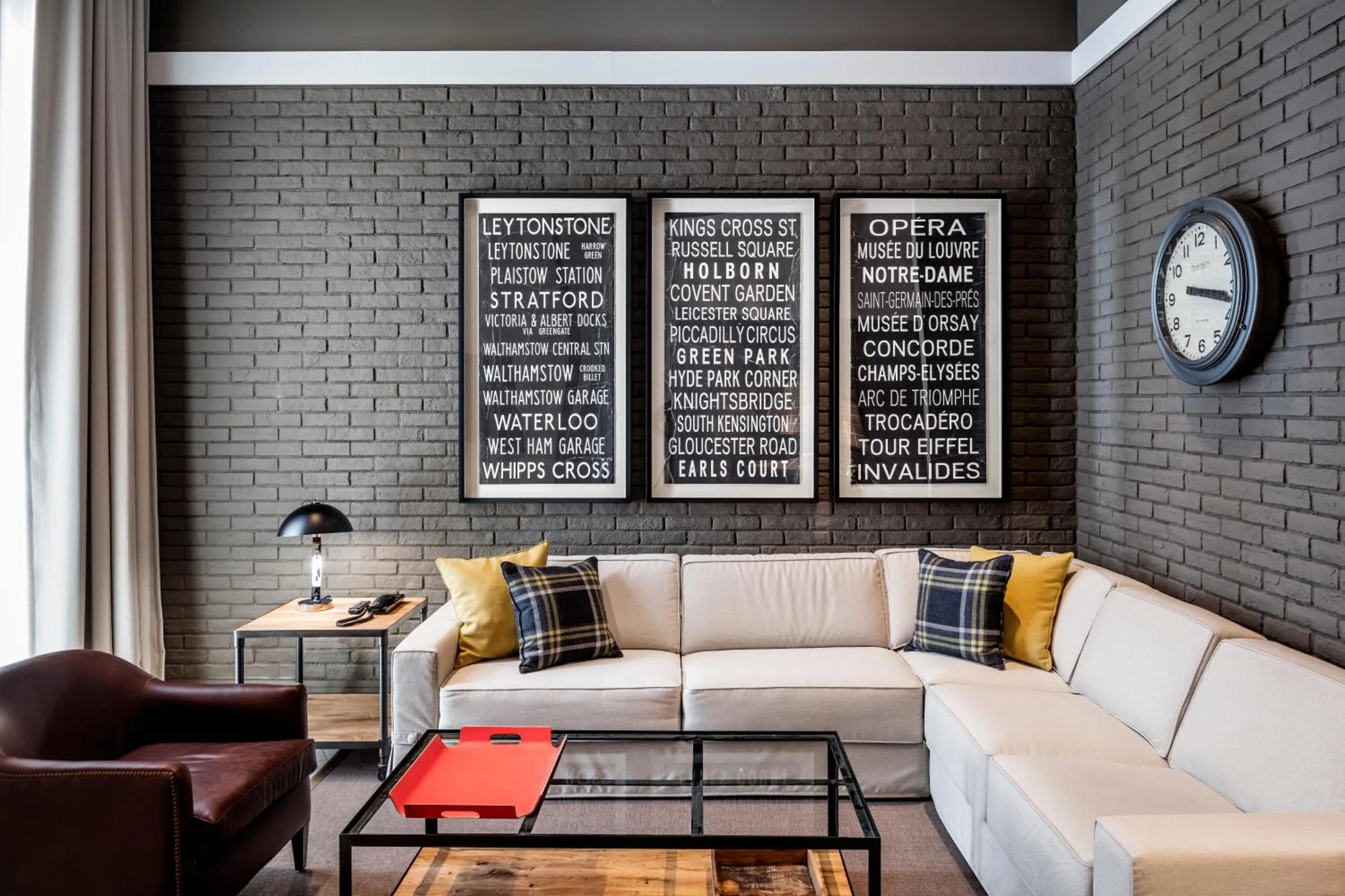 Living room in Midtown Apartments