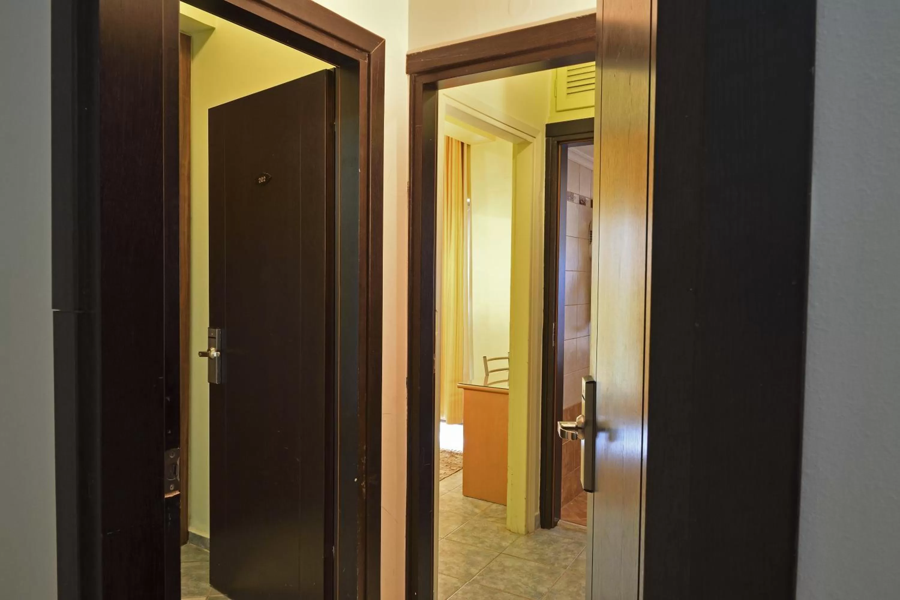 Photo of the whole room in Four Seasons Hotel