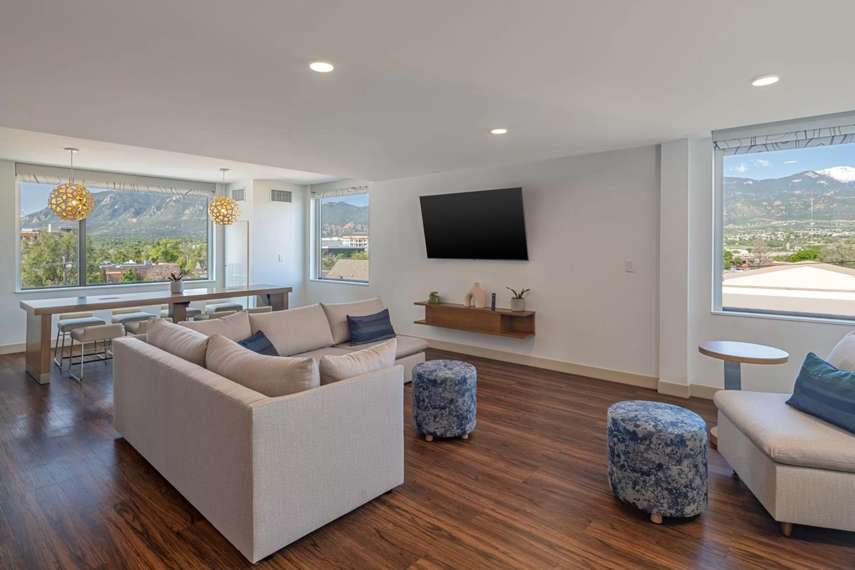 Photo of the whole room in Element Colorado Springs Downtown