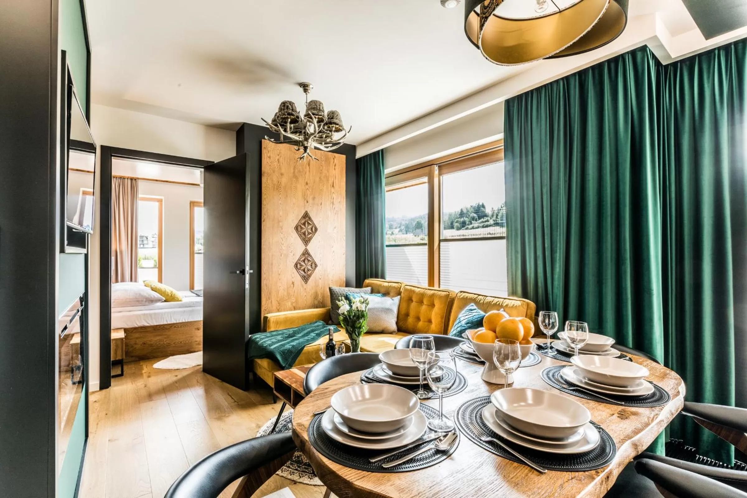 Living room, Bed in Białka Residence Ski - 50 m do Termy Bania Odkryj-Białke