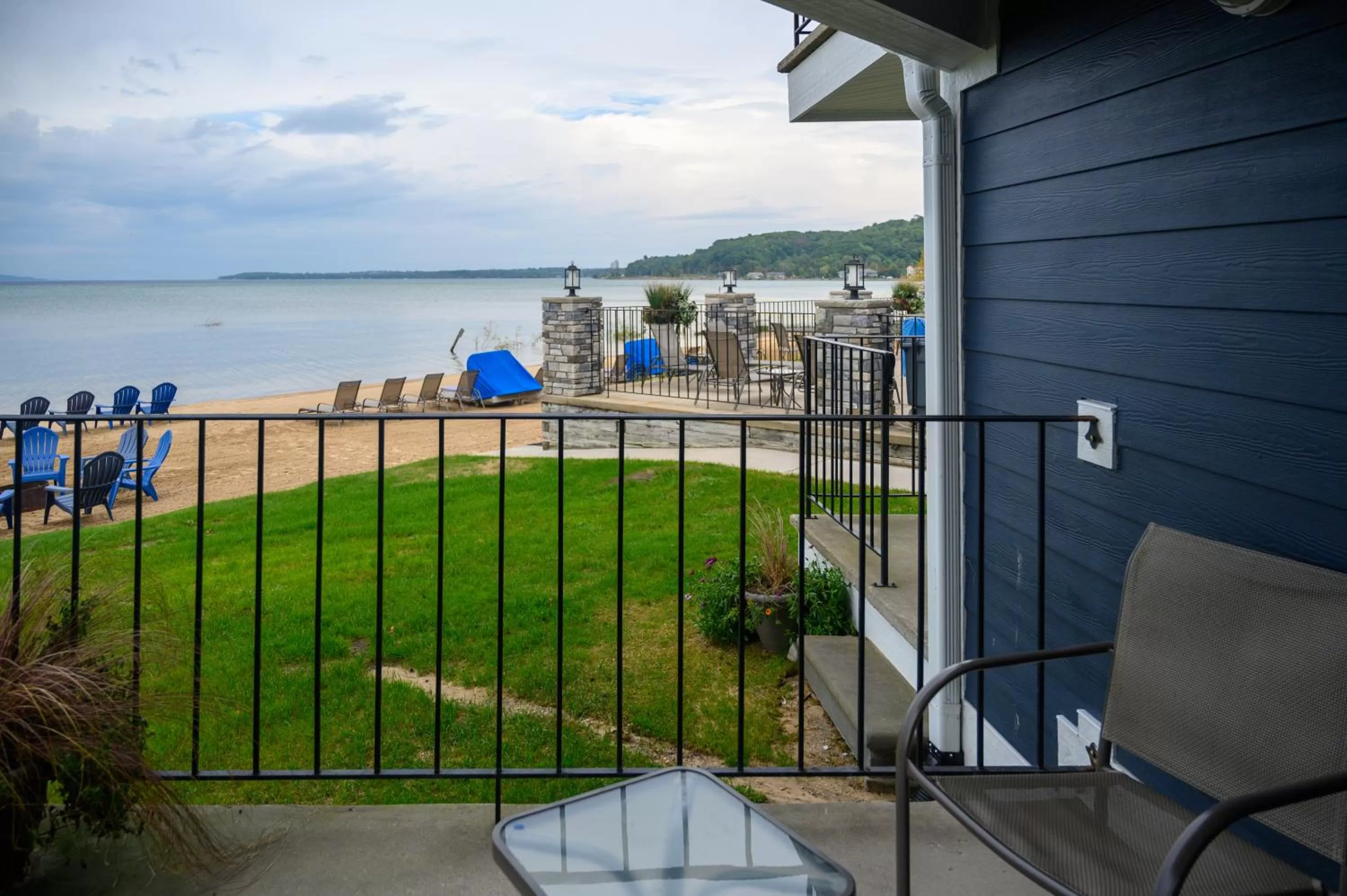Balcony/Terrace in Pointes North Beachfront Hotel - 2 Person Spa Tub Studios
