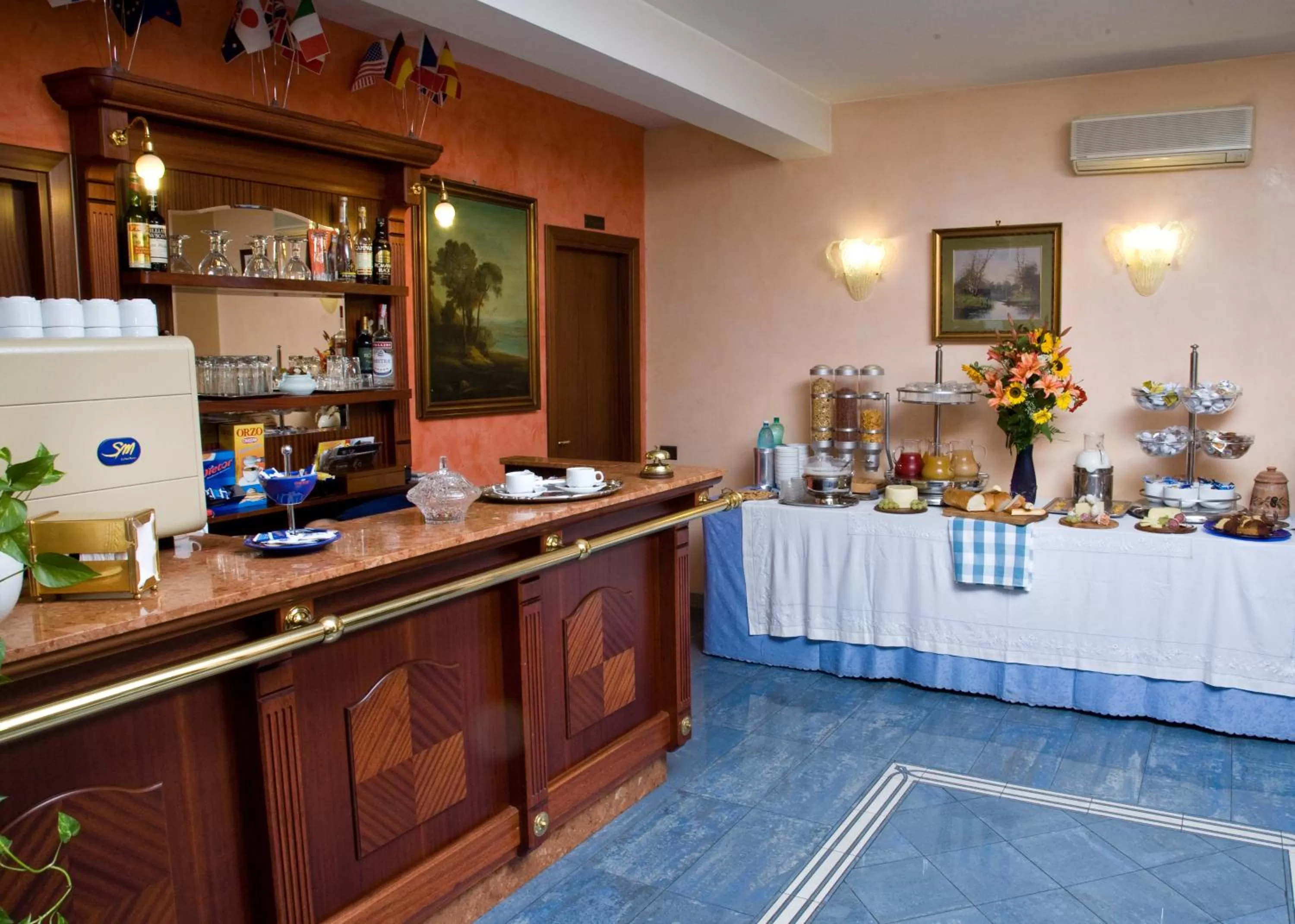 Lounge or bar in Hotel Rimini