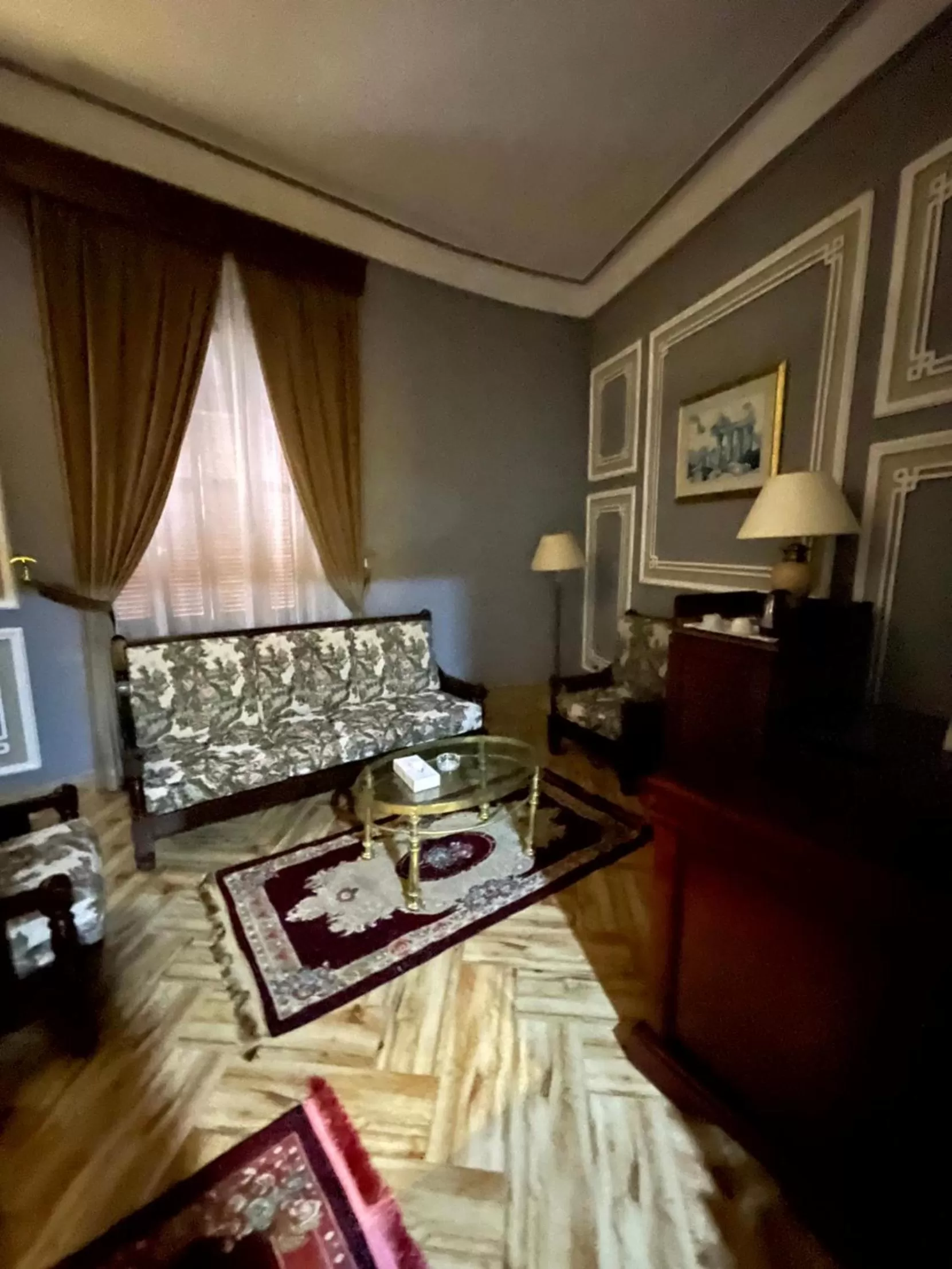 Bedroom in Cosmopolitan hotel