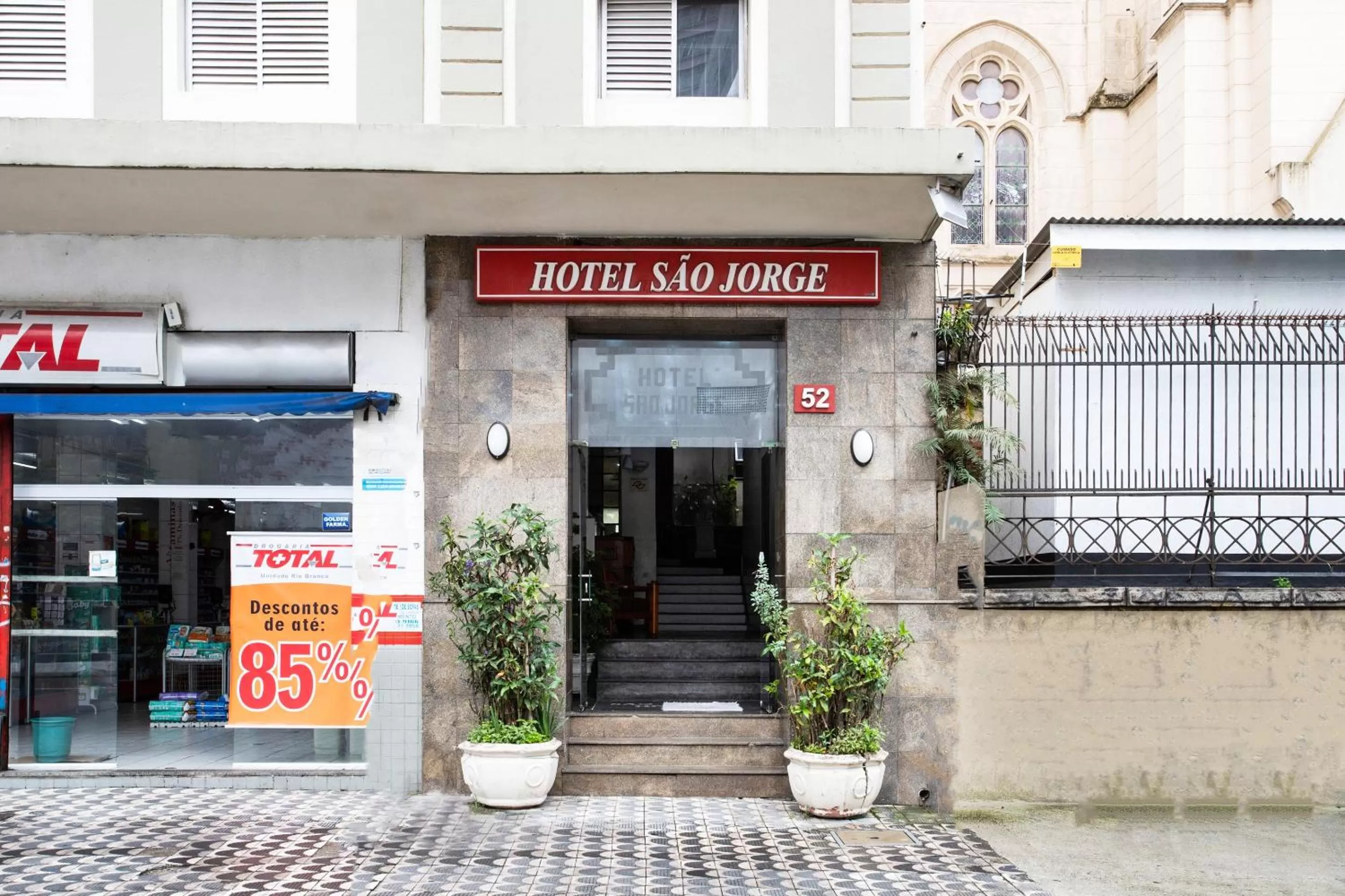 Facade/entrance in Hotel São Jorge São Paulo - Próximo a 25 de março, região do Brás, fácil acesso ao Expo Center Norte e Mercado Municipal SP