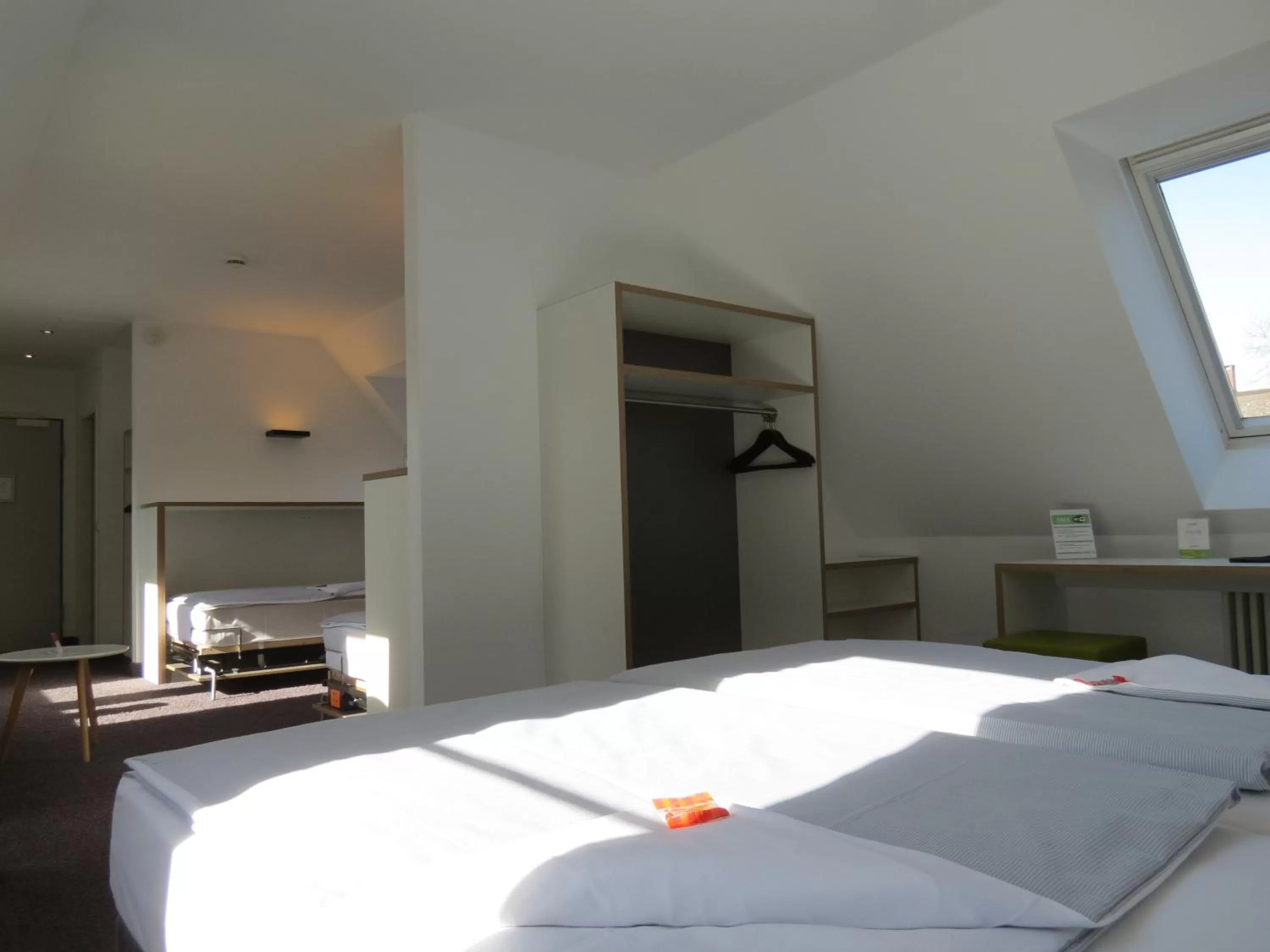 Bed in Comfor Hotel Ulm City