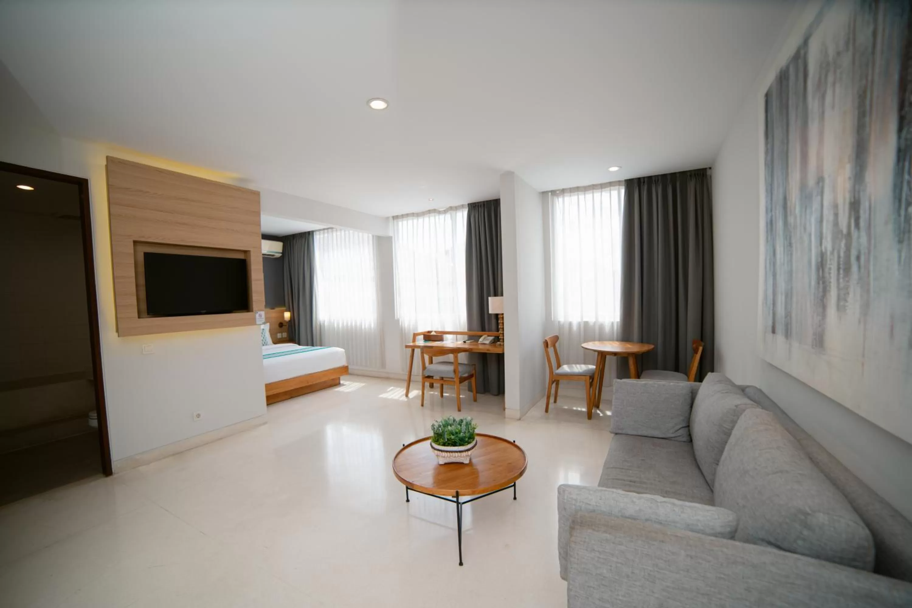 Living room in The Cakra Hotel