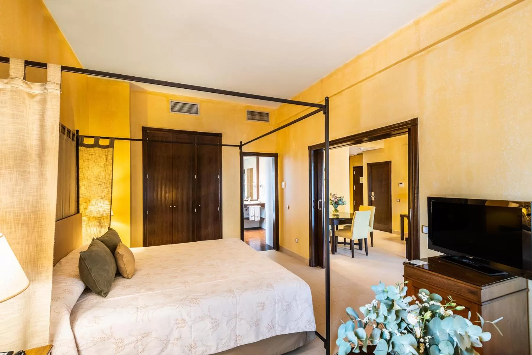 Bed in Intur Alcazar de San Juan