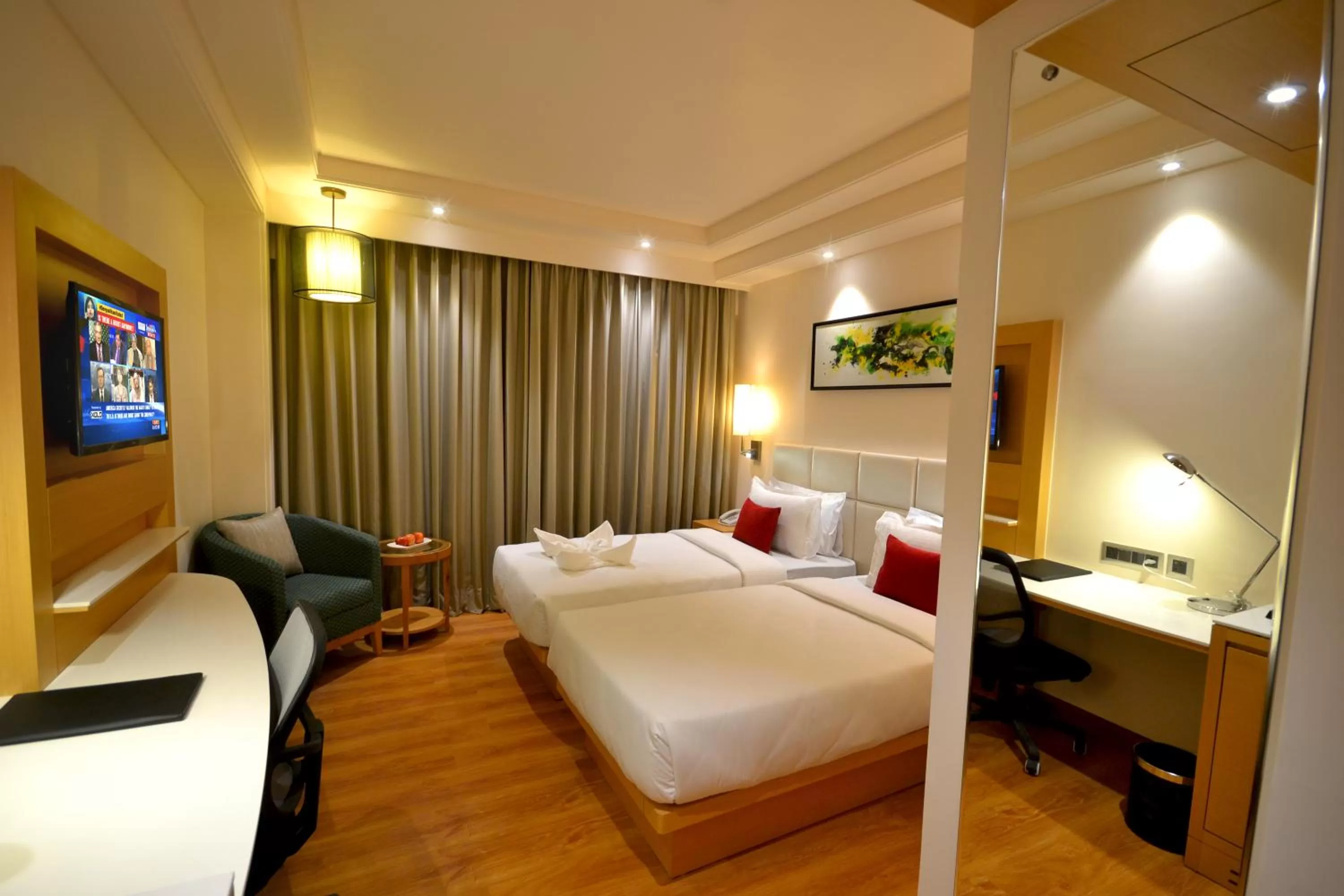Bed in Pearltree Hotels And Resorts