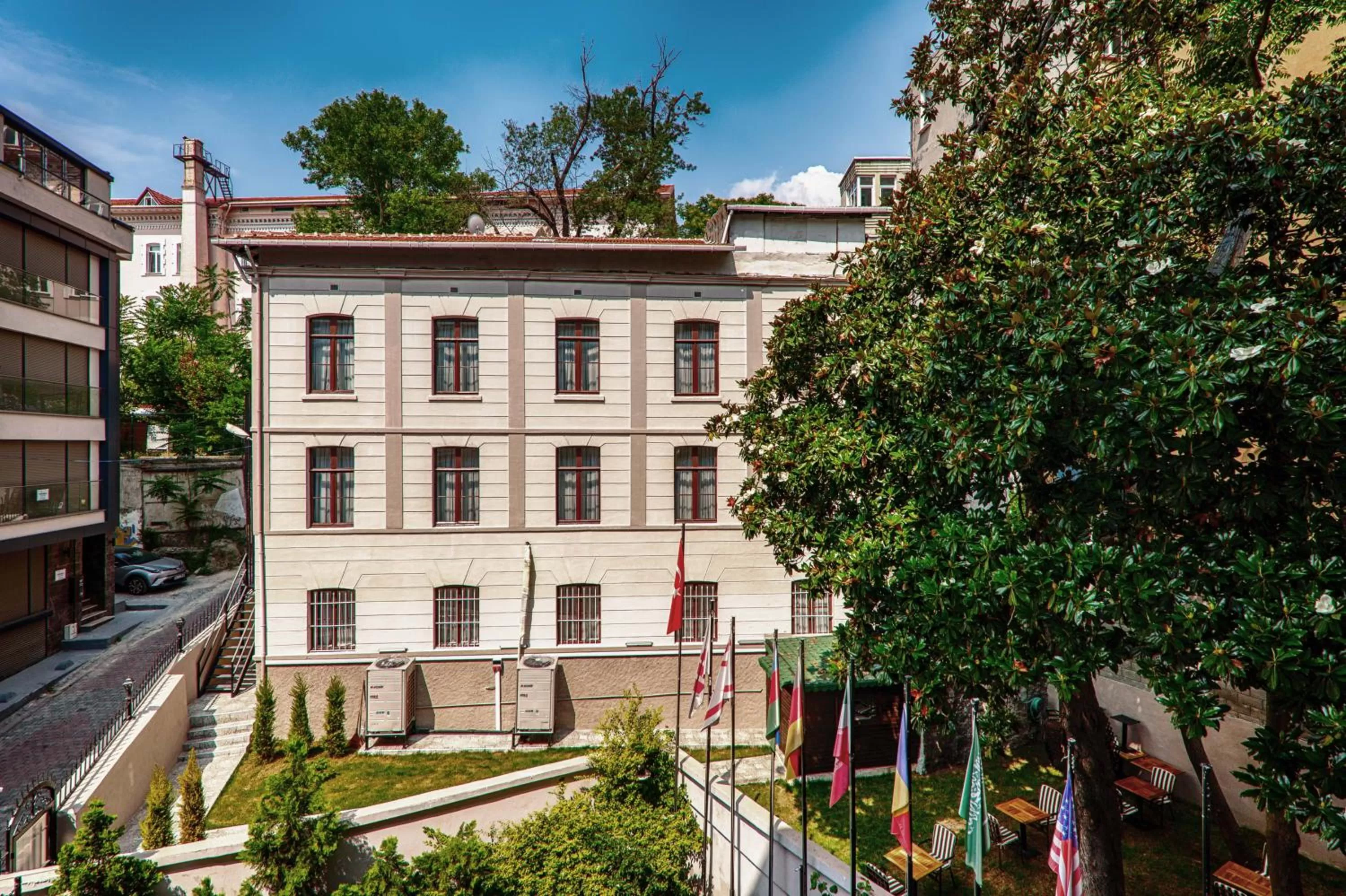 Property building in Element Garden