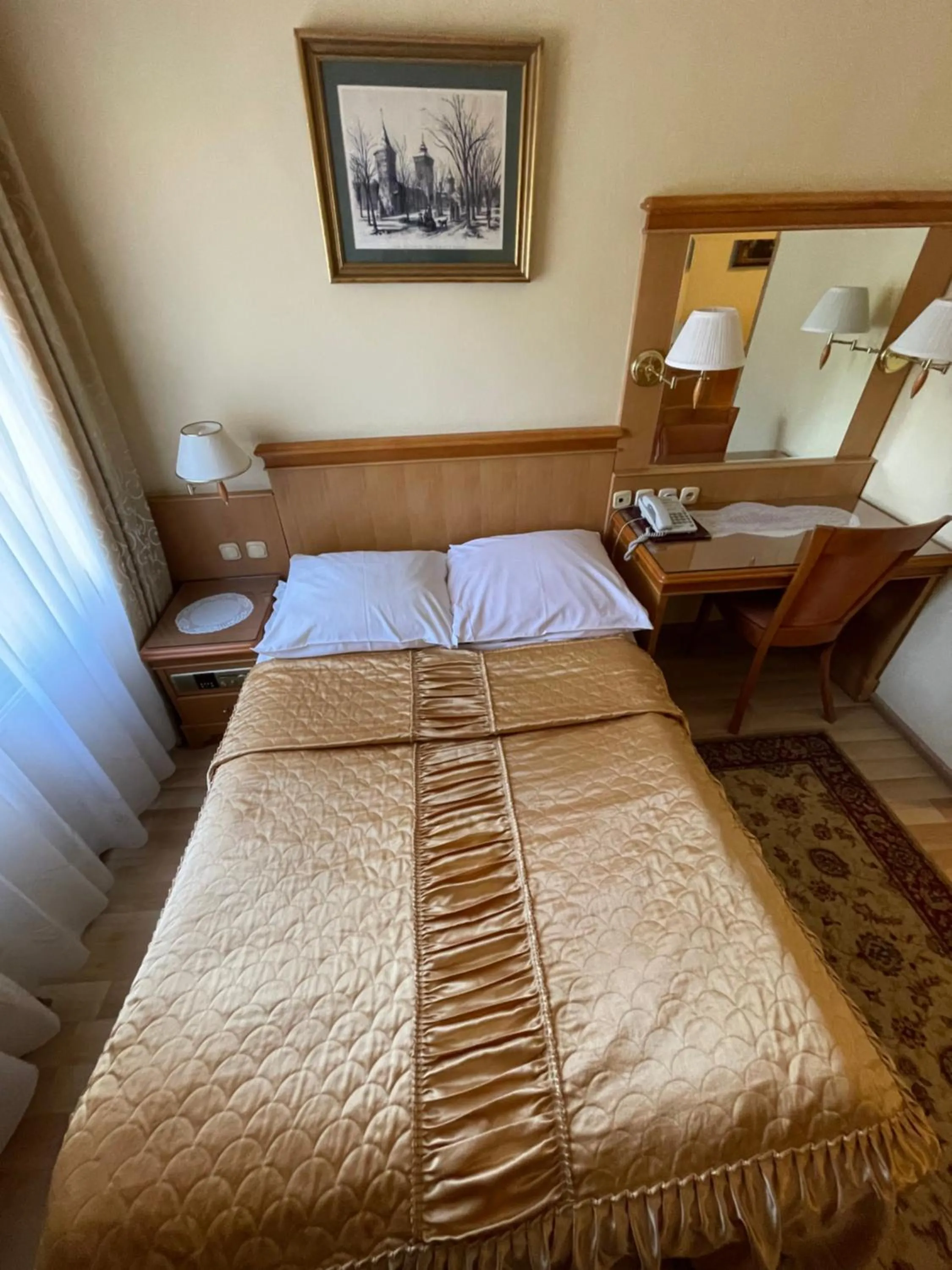 Bedroom, Bed in Hotel Europejski