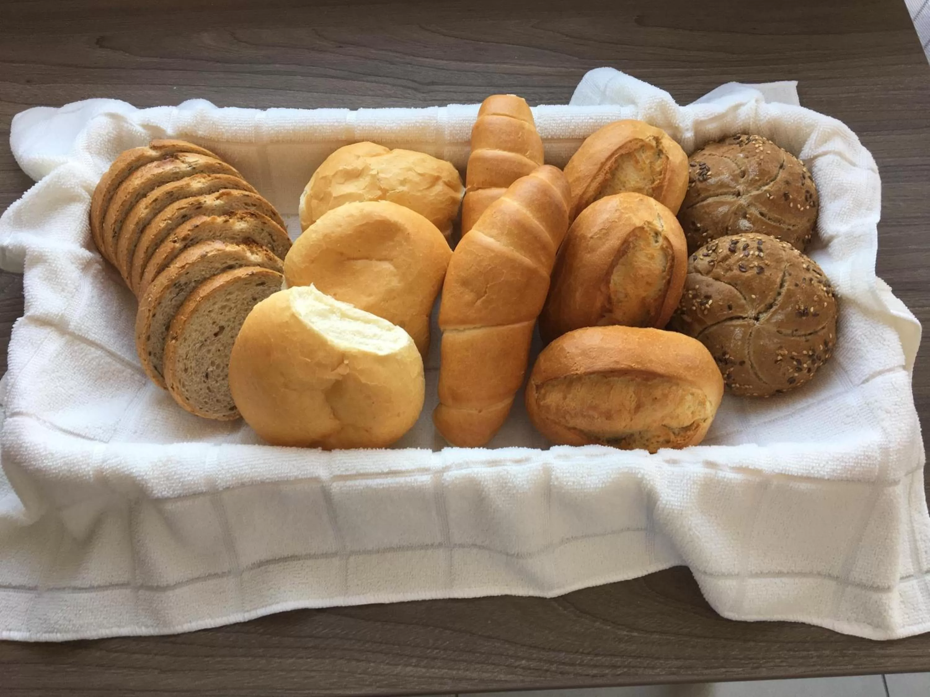 Breakfast, Food in Sugó Panzió