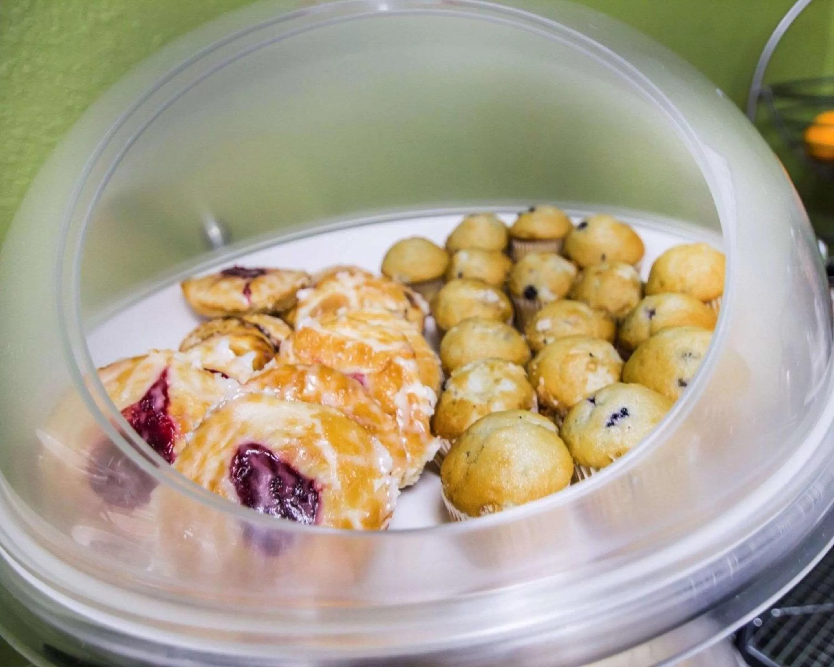 Restaurant/places to eat in Sleep Inn & Suites Niantic North