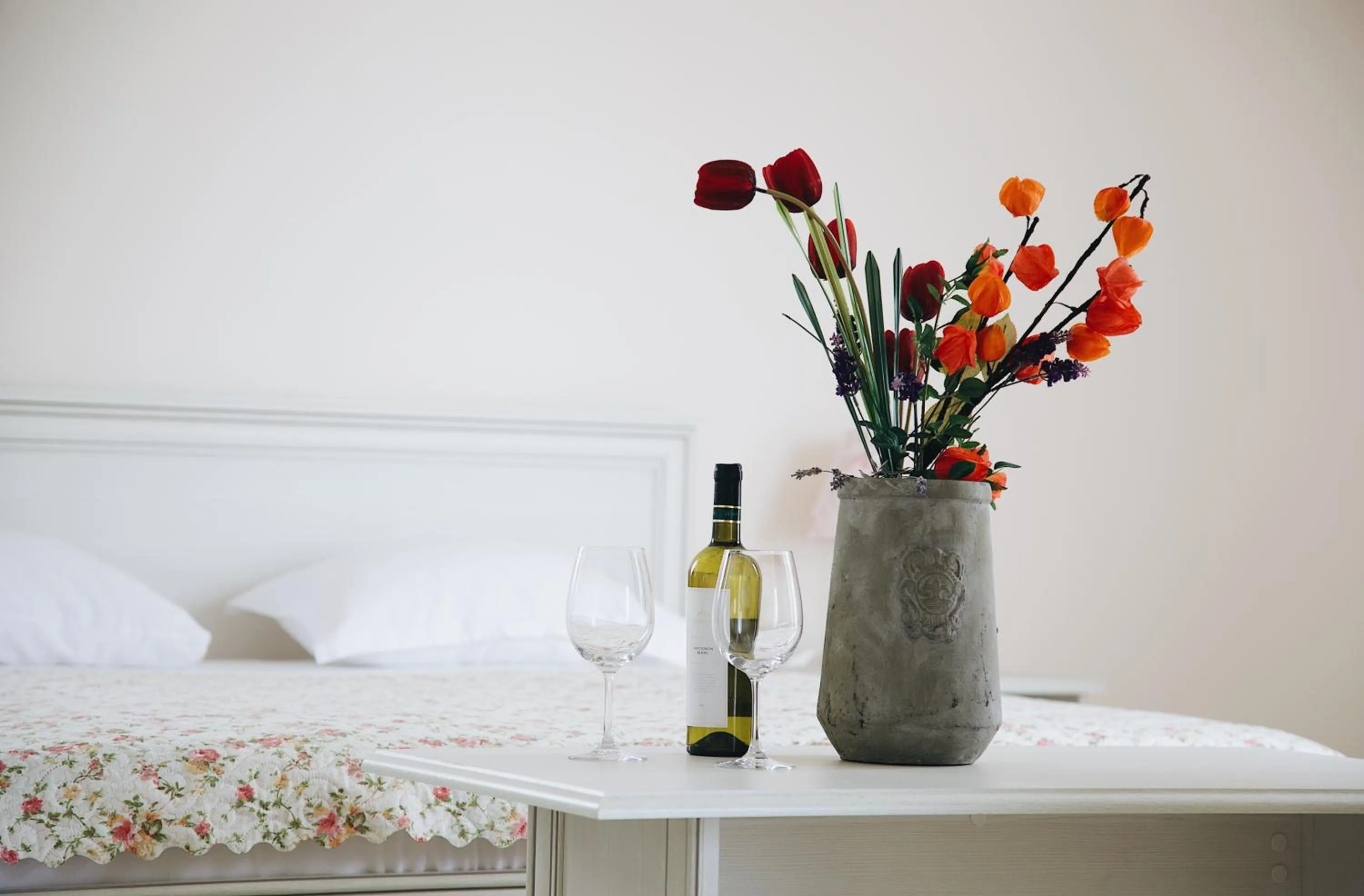 Bedroom, Bed in White Rock Castle Suite Hotel & SPA