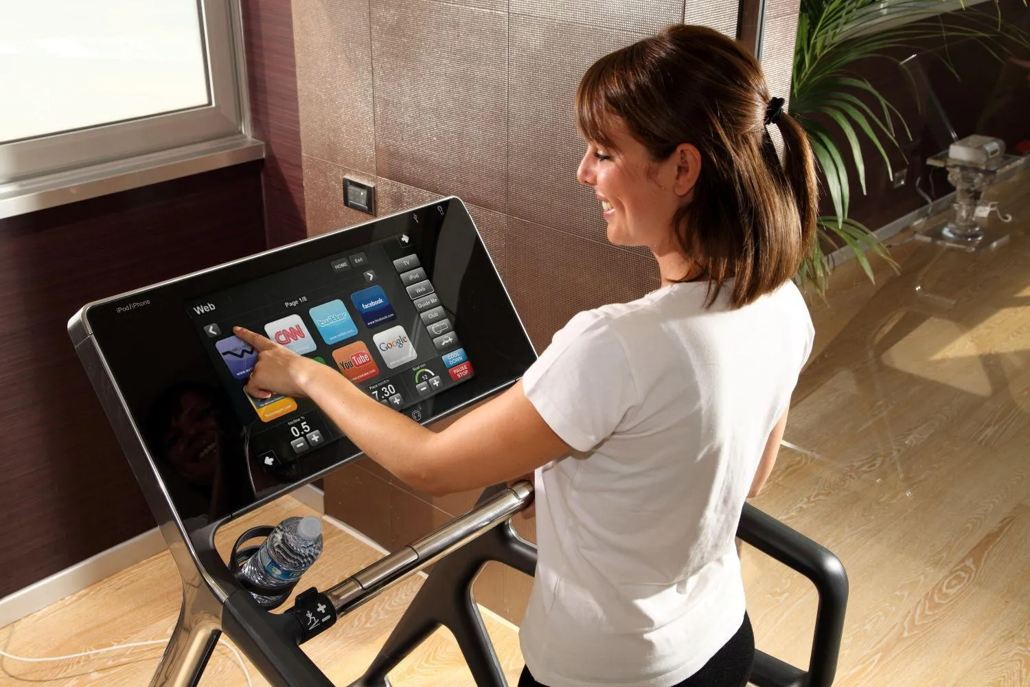 Fitness centre/facilities in Enea Hotel Pomezia