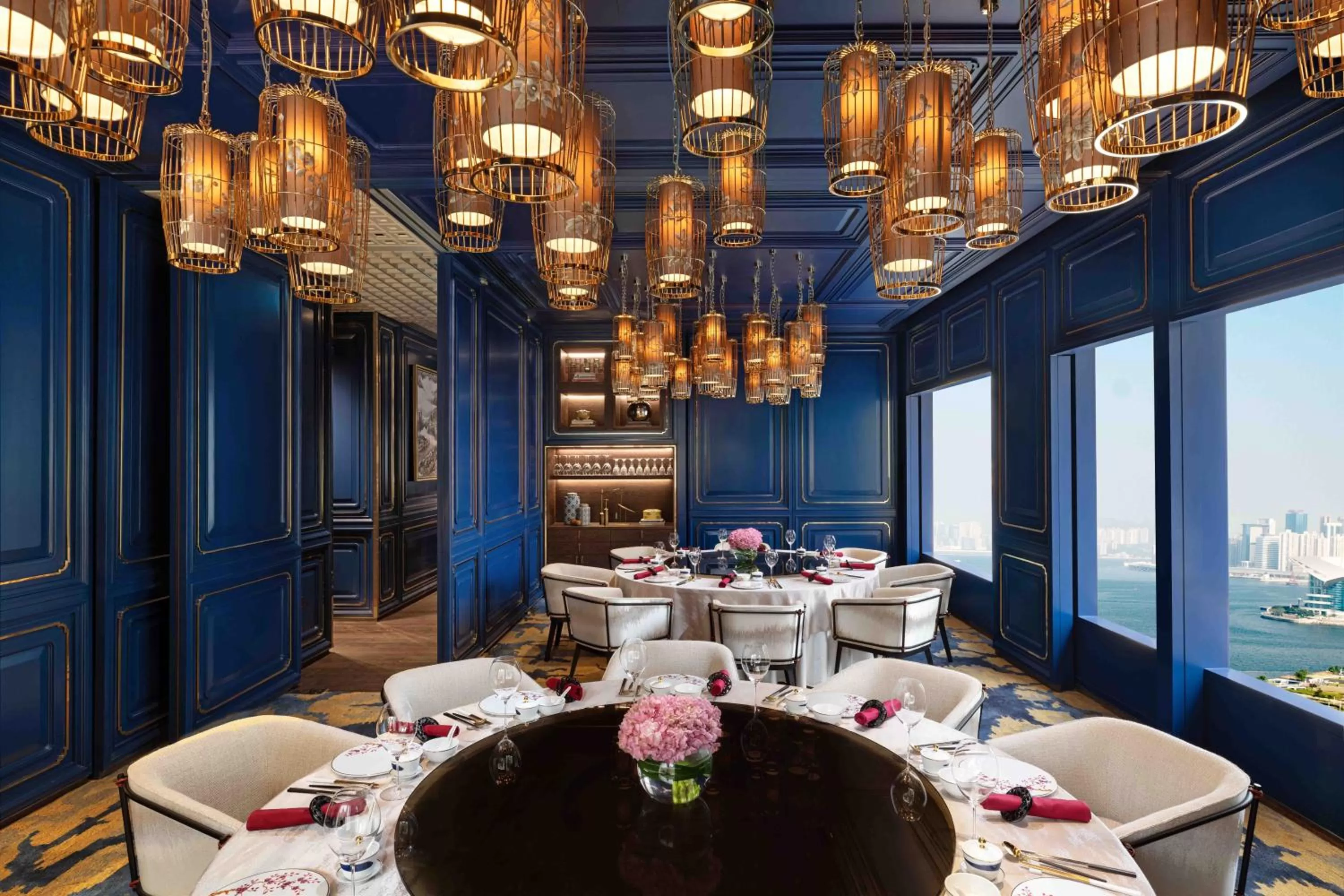 Restaurant/places to eat in Mandarin Oriental, Hong Kong