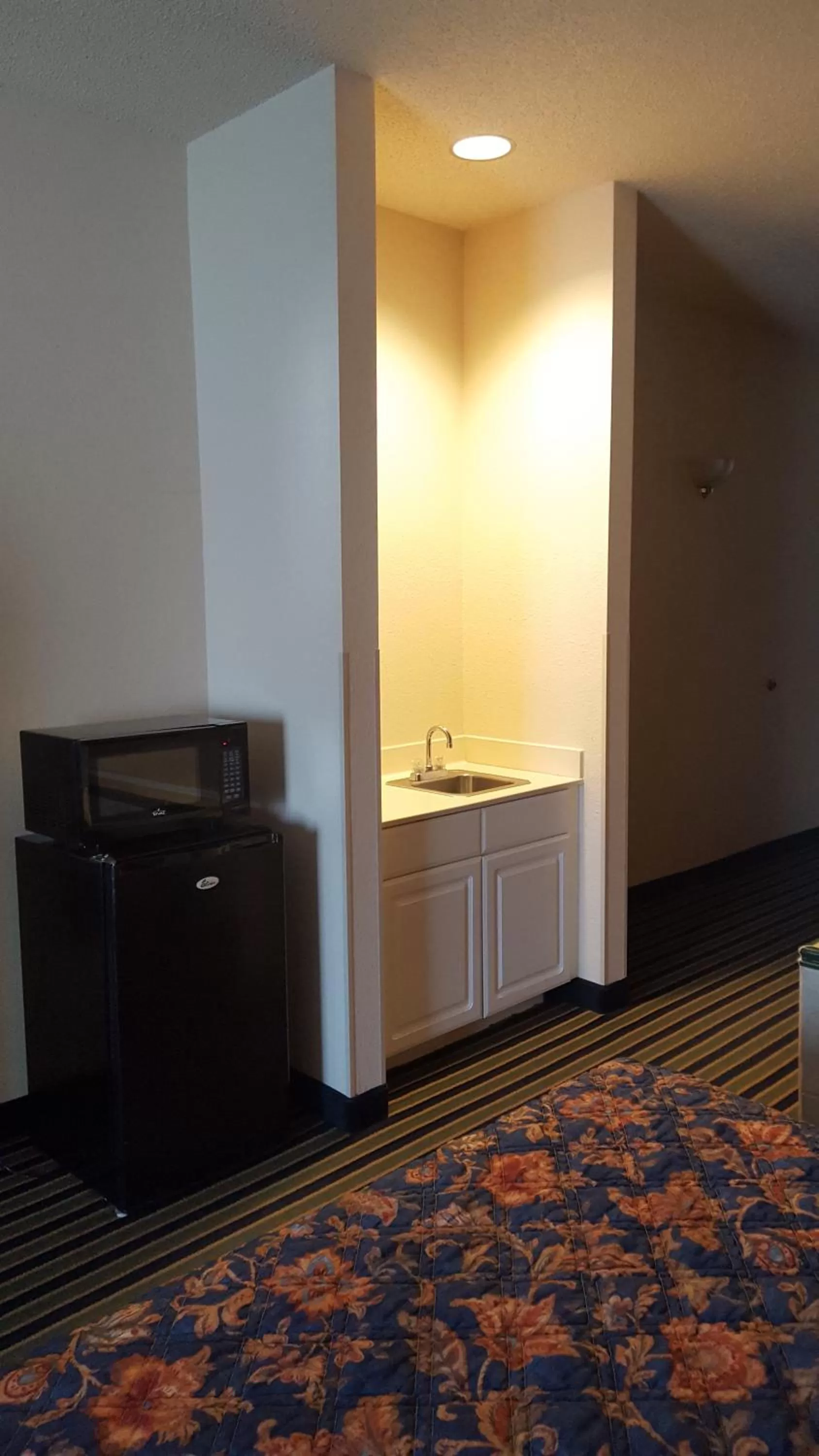 Coffee/tea facilities in The Rutledge Inn