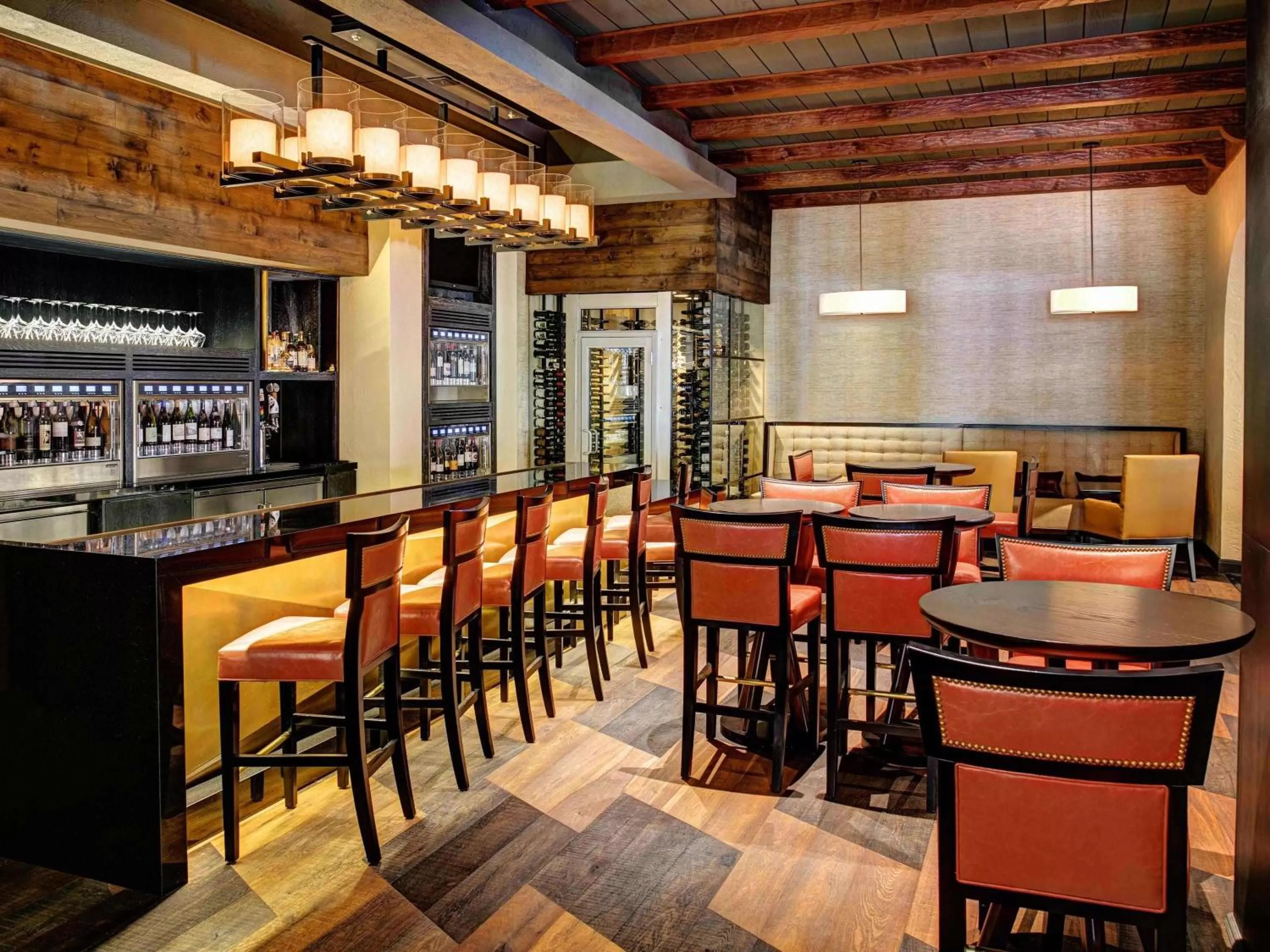 Lounge or bar in Fairmont Sonoma Mission Inn & Spa