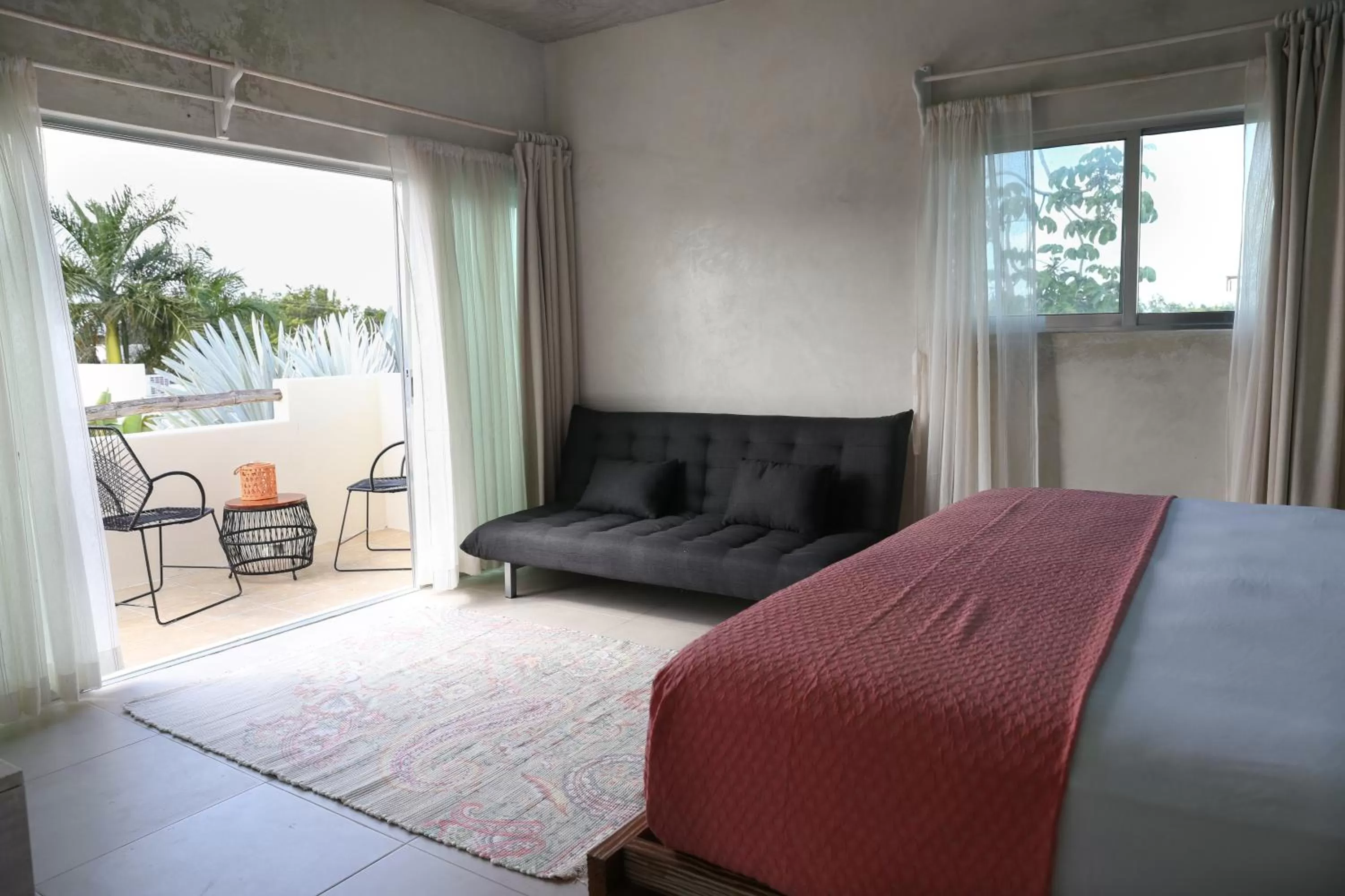 Balcony/Terrace, Bed in Villas H2O