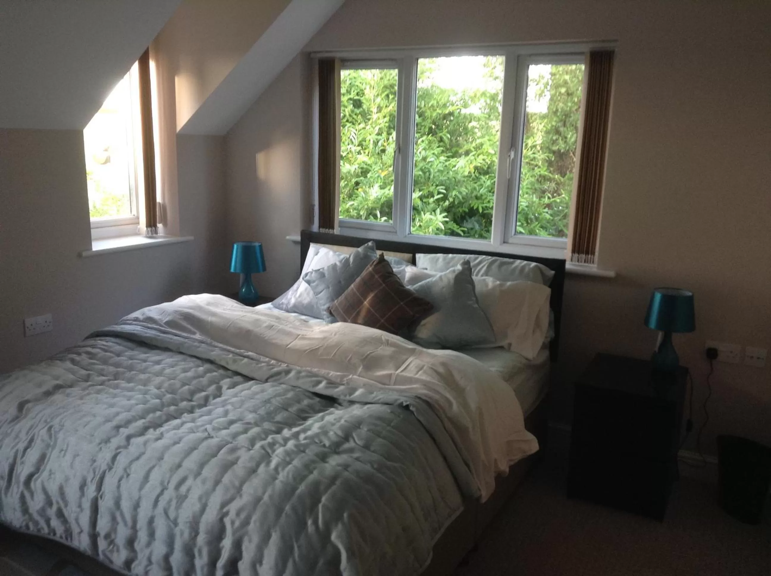 Property building, Bed in B&B Dorwyn Manor