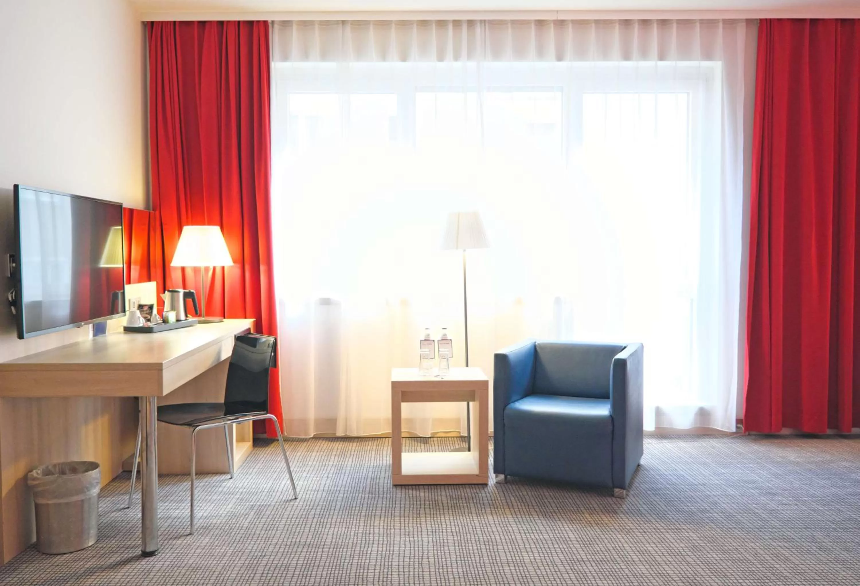 Bedroom in Park Inn by Radisson Linz