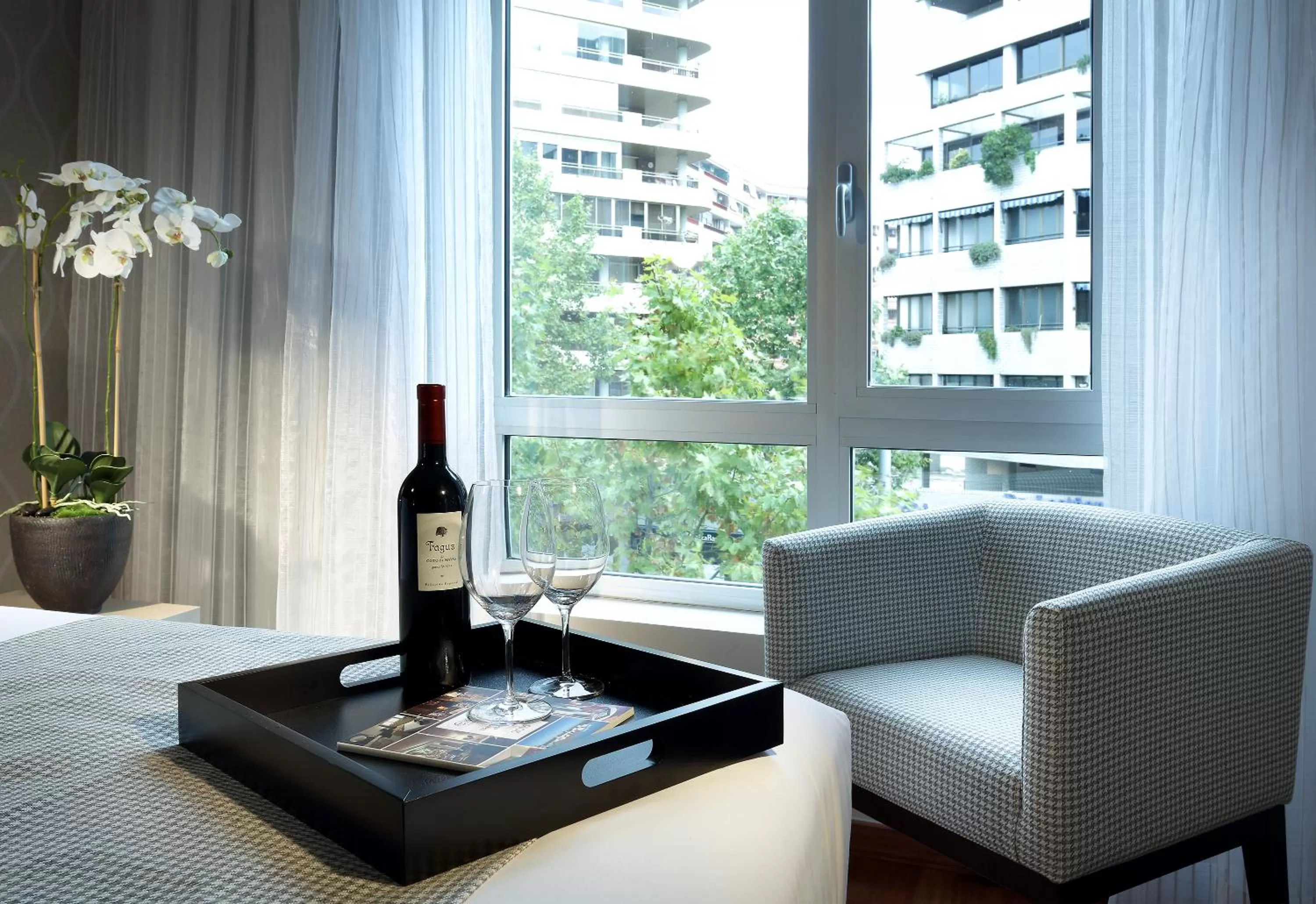 Photo of the whole room in Exe Zaragoza WTC