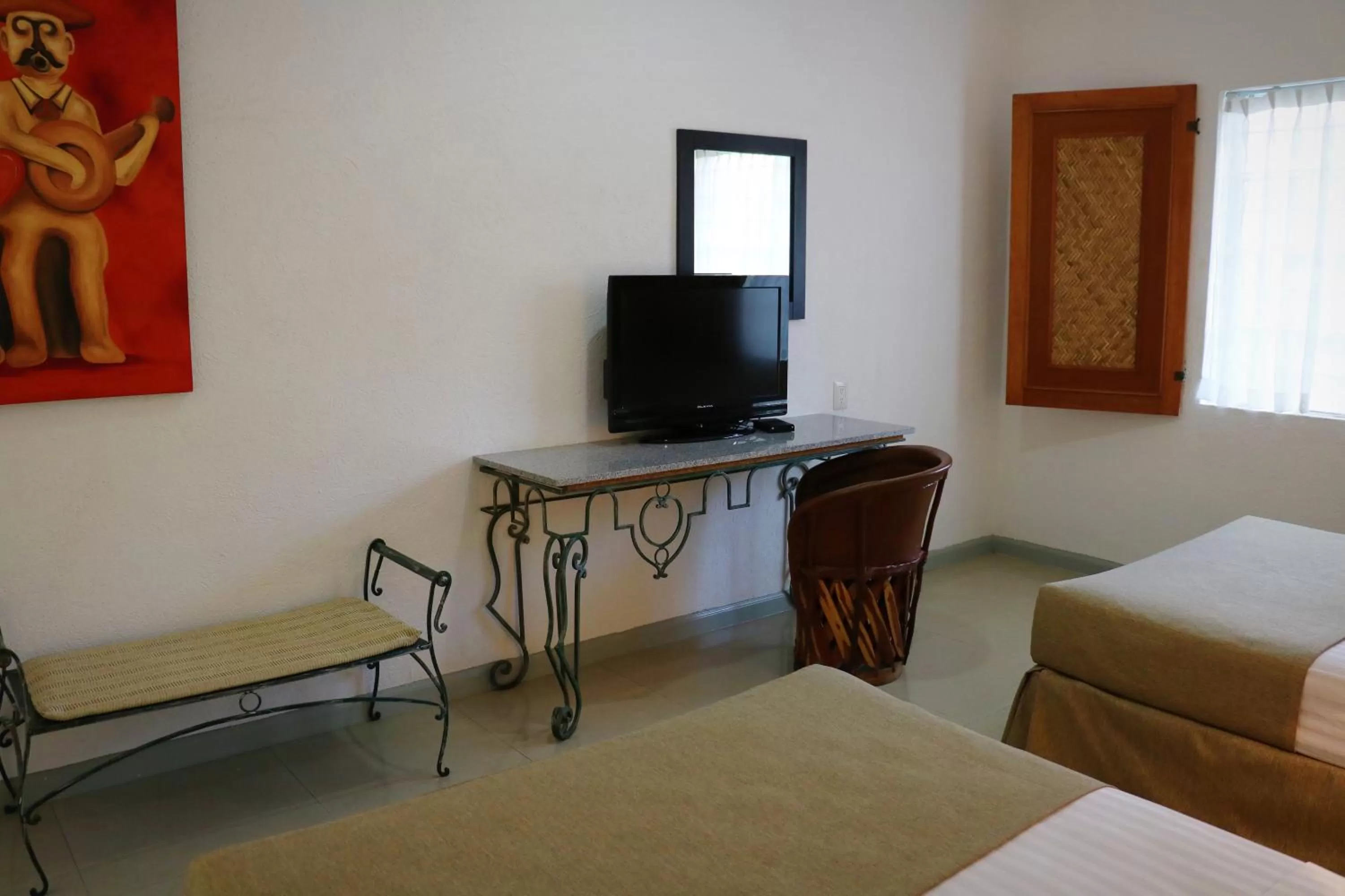 TV and multimedia, Bed in Zar Colima