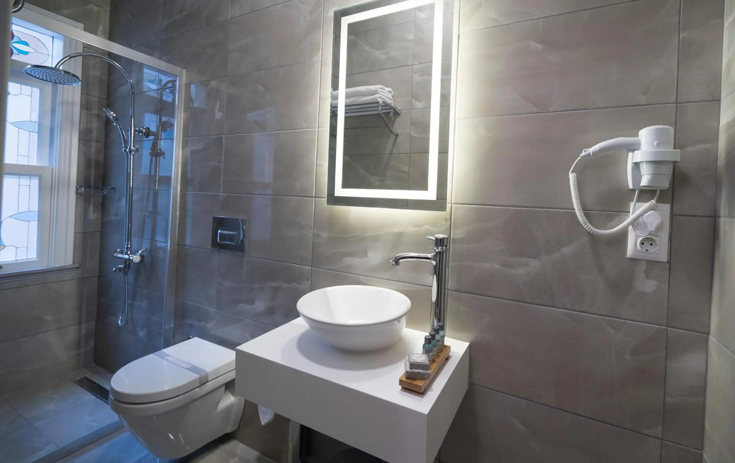 Bathroom in Best Pasaport Pier Otel Kadıköy