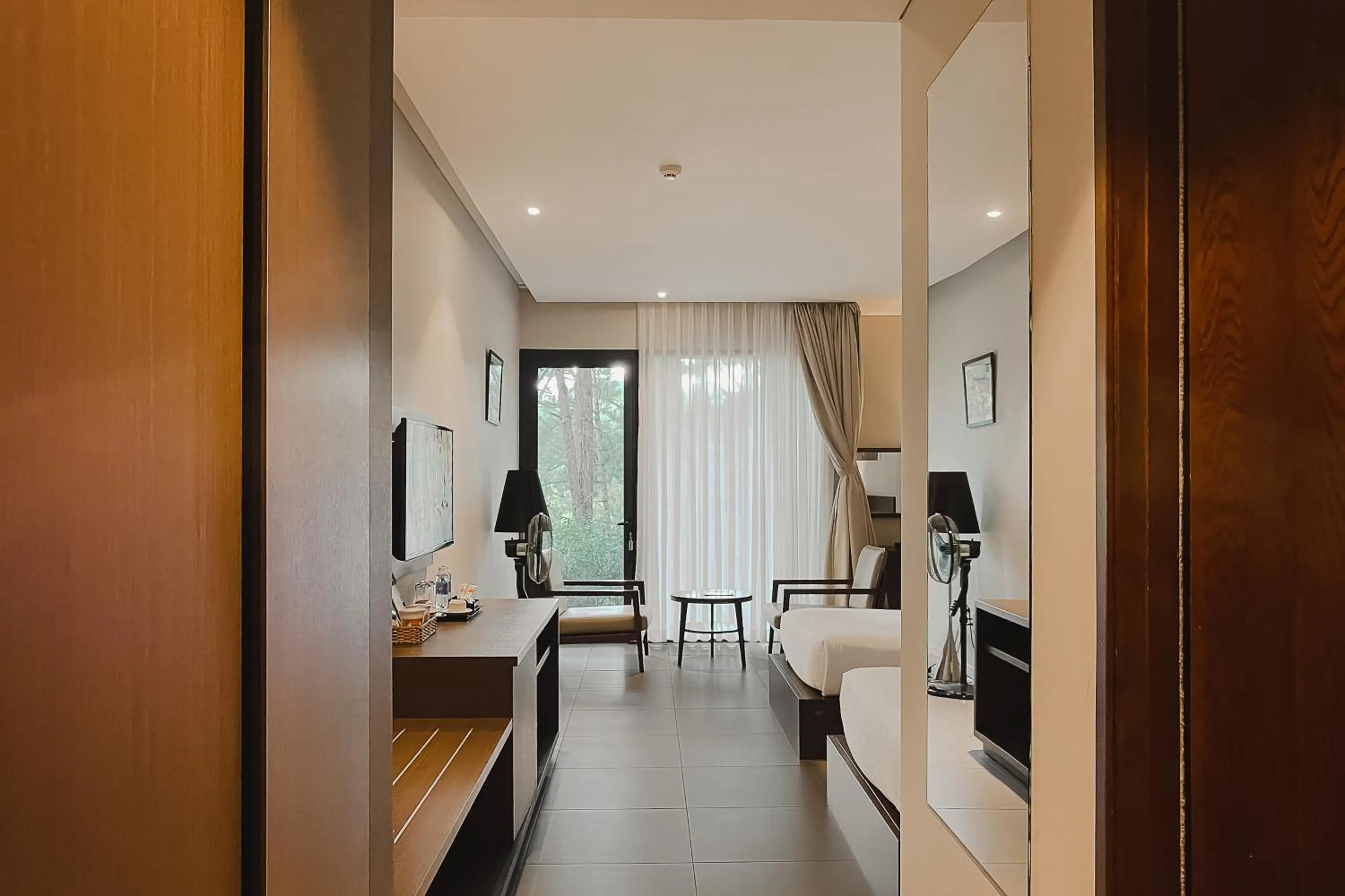 TV and multimedia in Terracotta Hotel & Resort Dalat