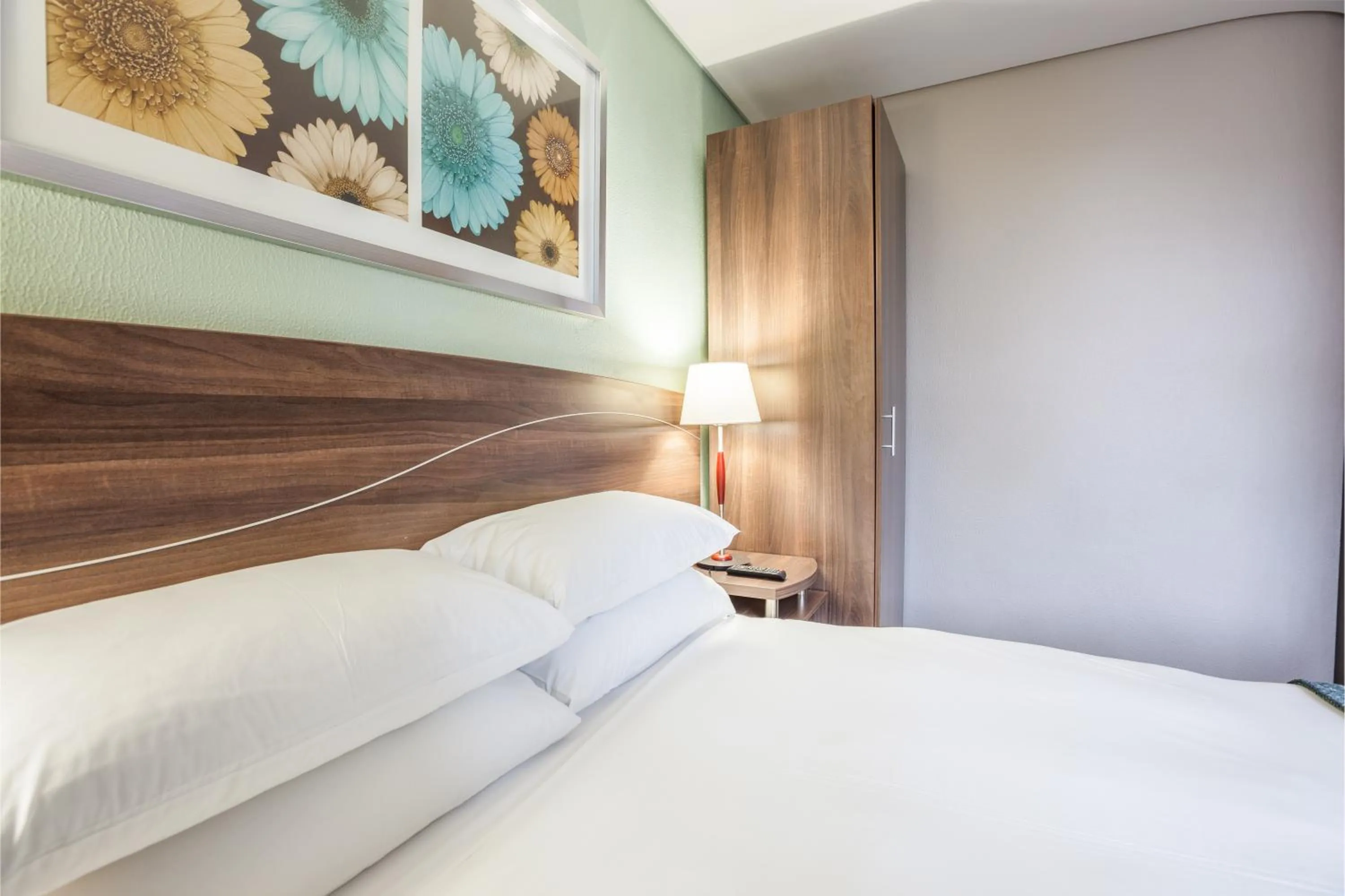 Double Room - Smoking in Town Lodge Gaborone