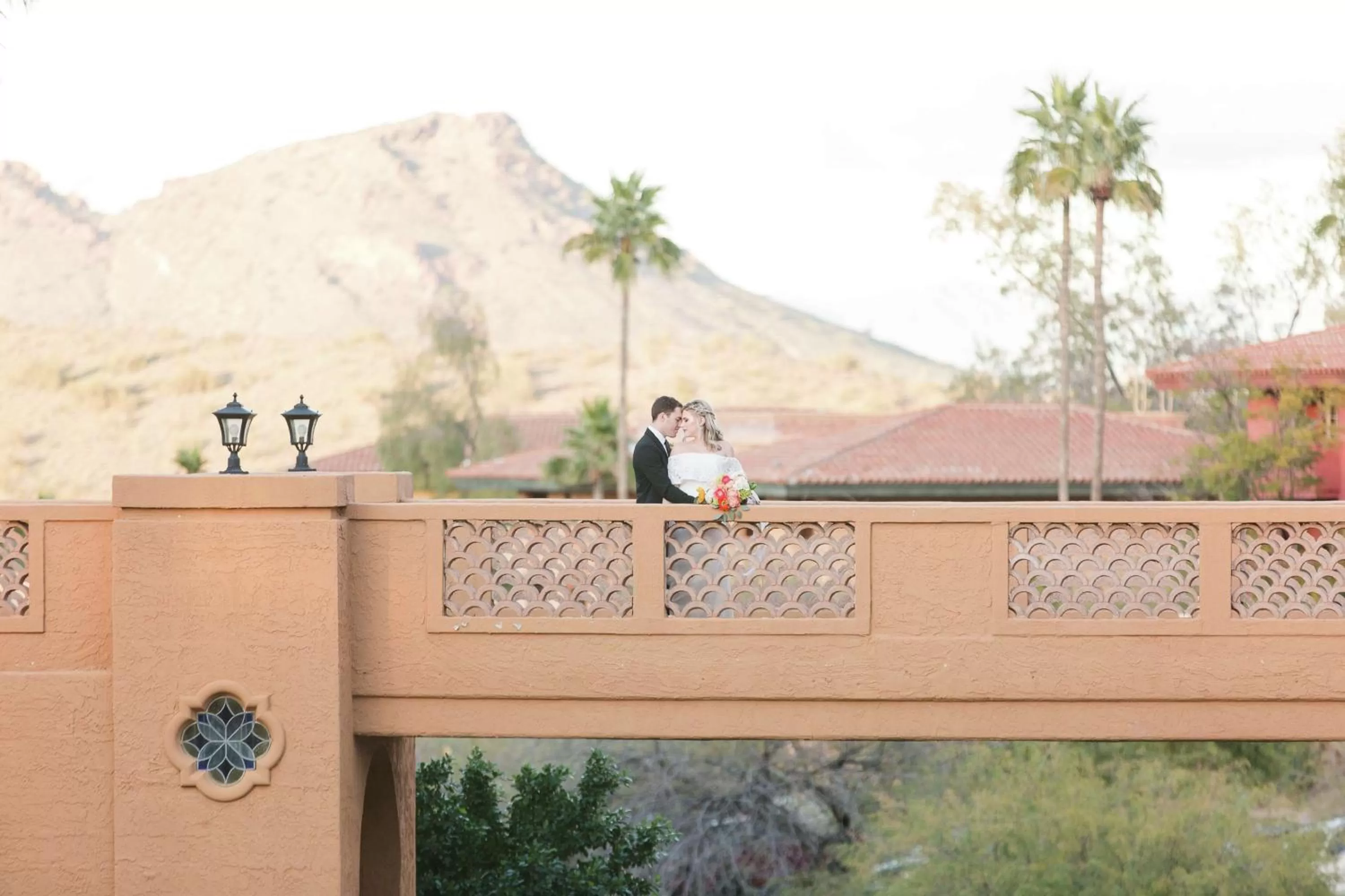 Property building in Hilton Phoenix Tapatio Cliffs Resort